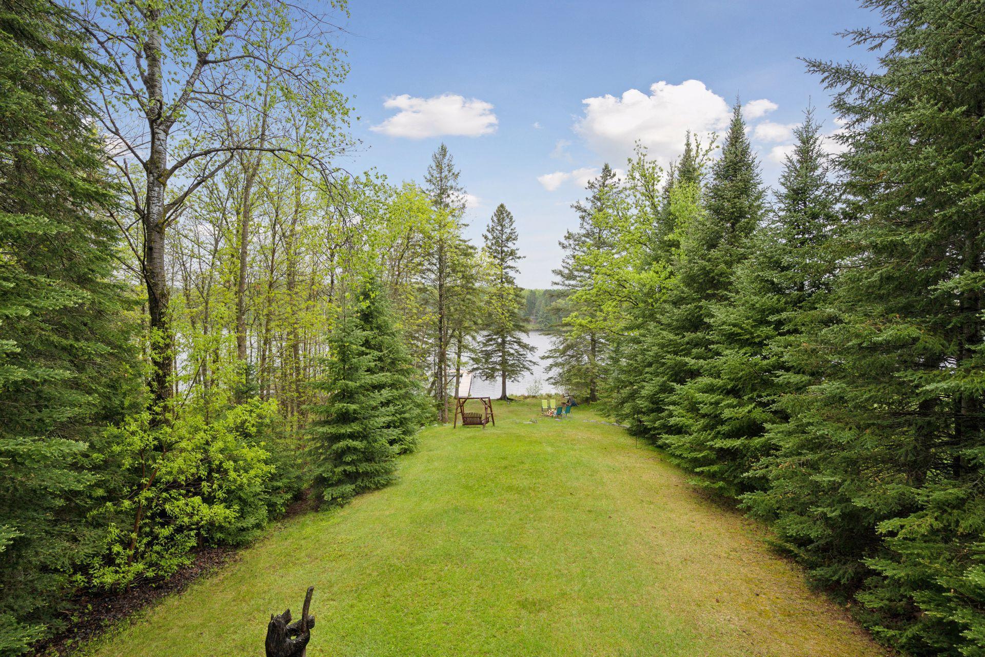 7194 Quentin Road NE