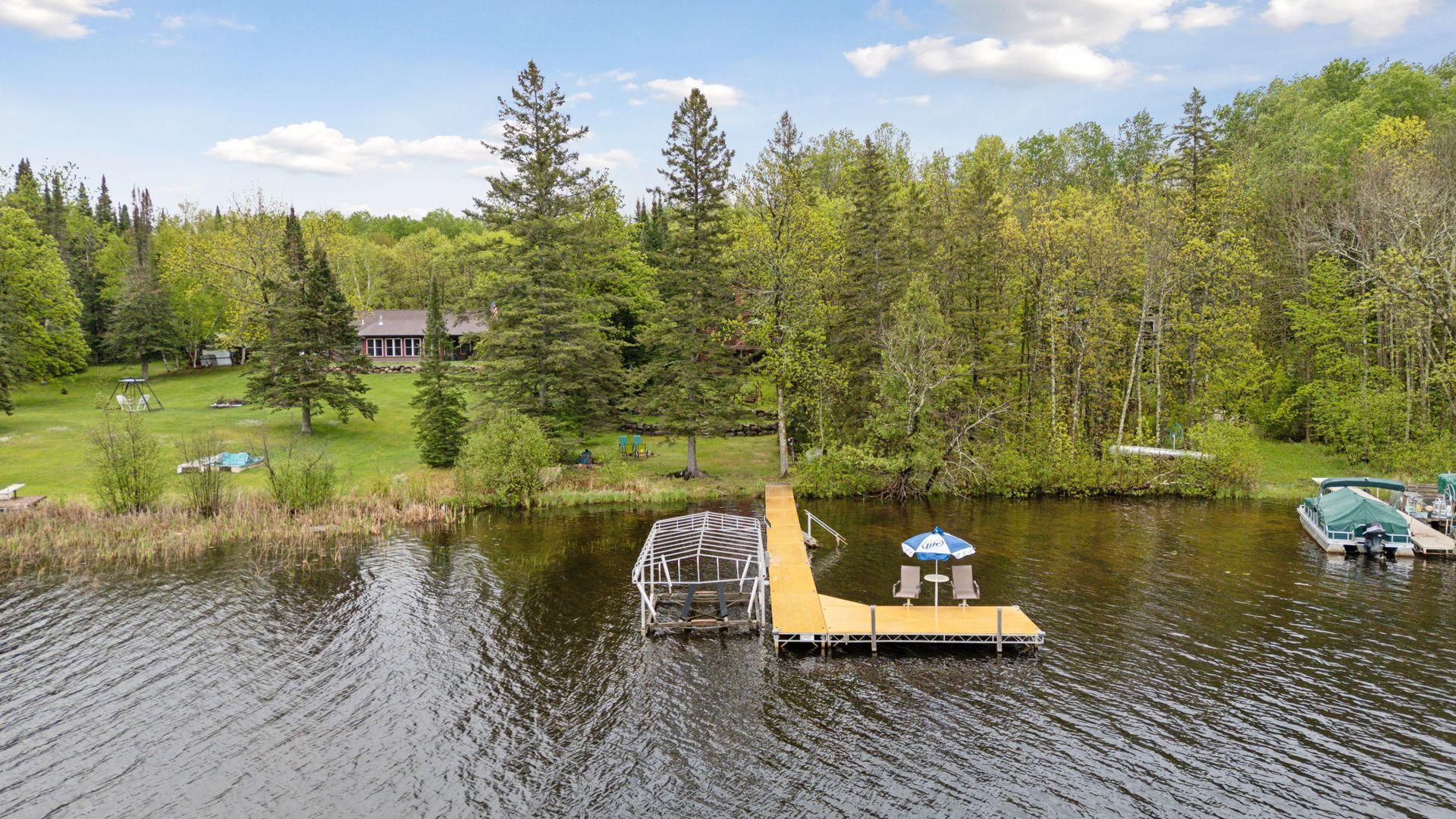 7194 Quentin Road NE