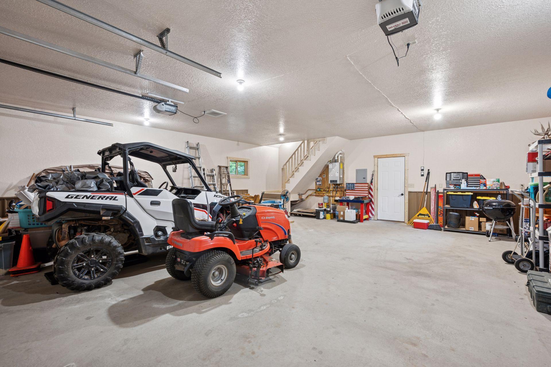 7194 Quentin Road NE