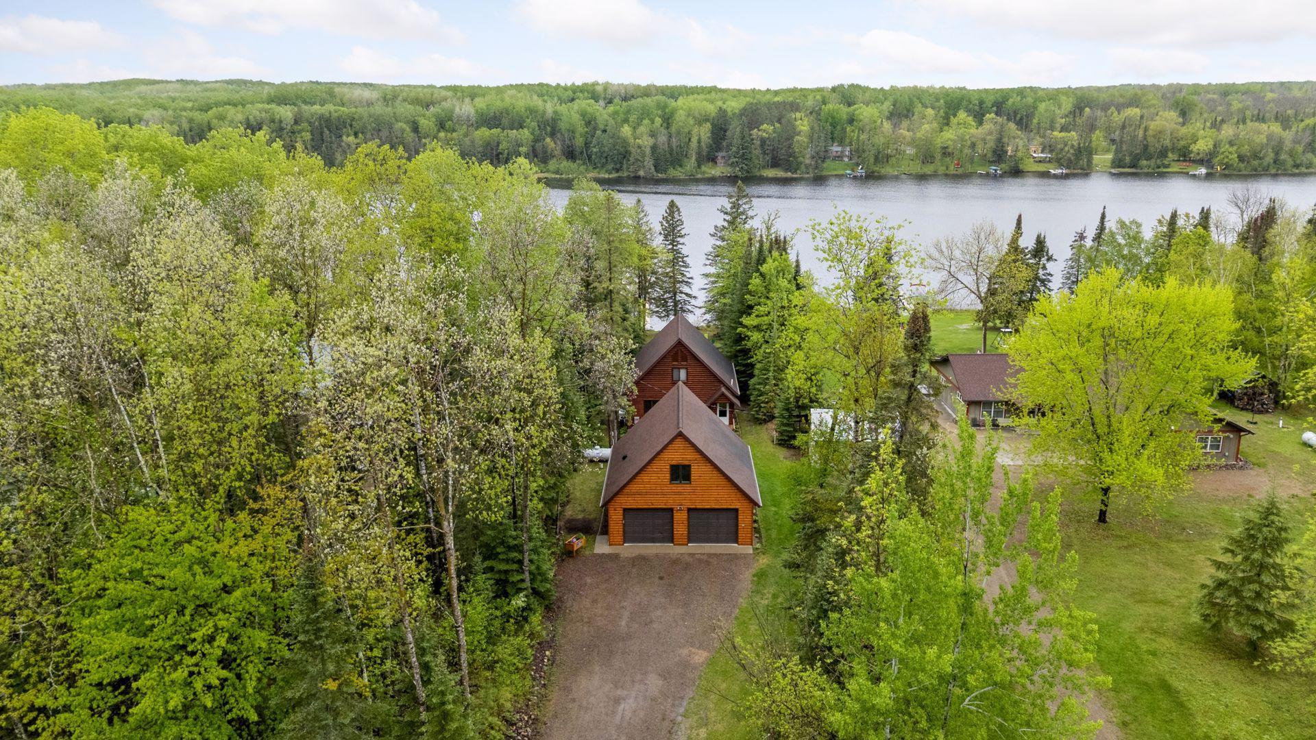 7194 Quentin Road NE