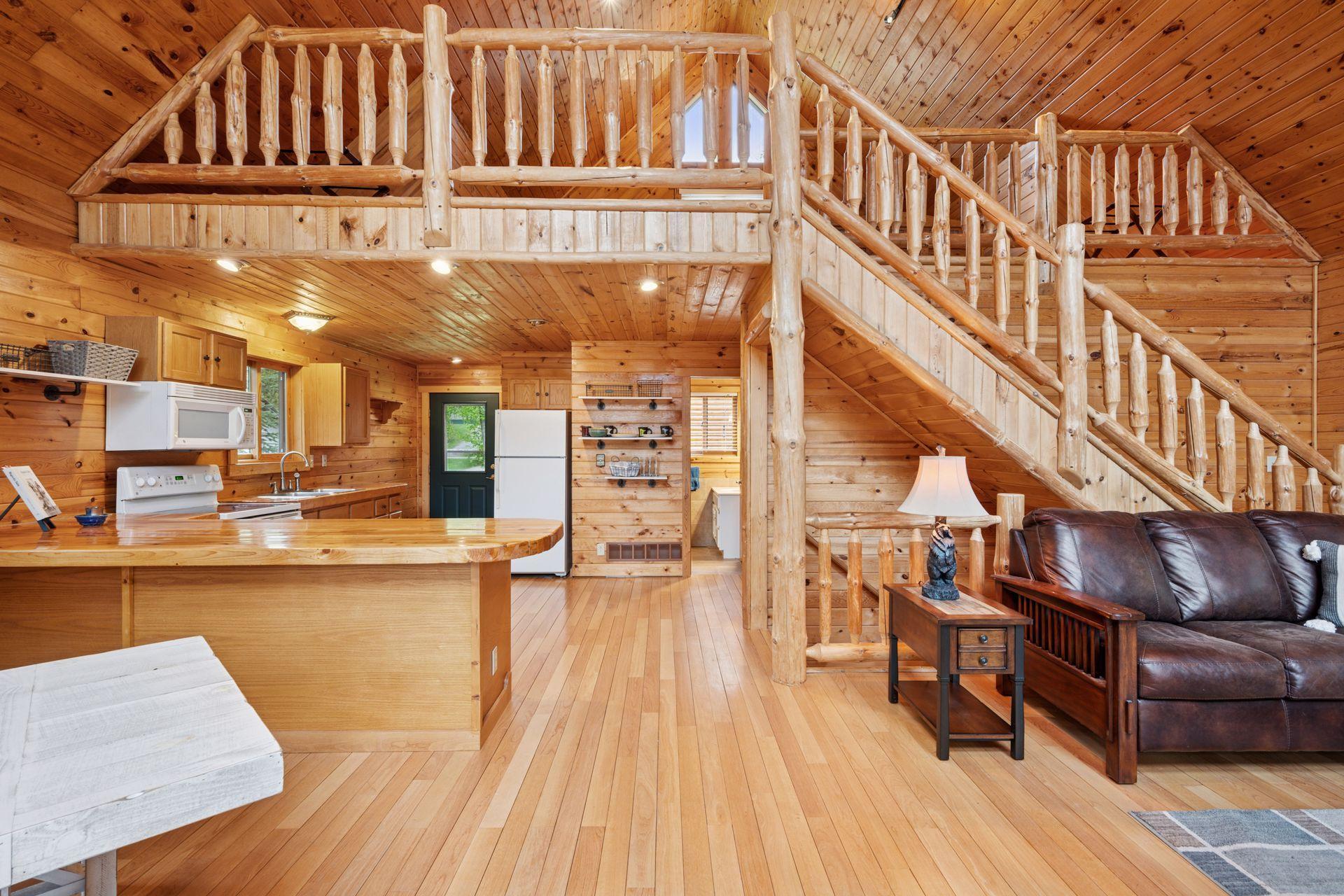 7194 Quentin Road NE