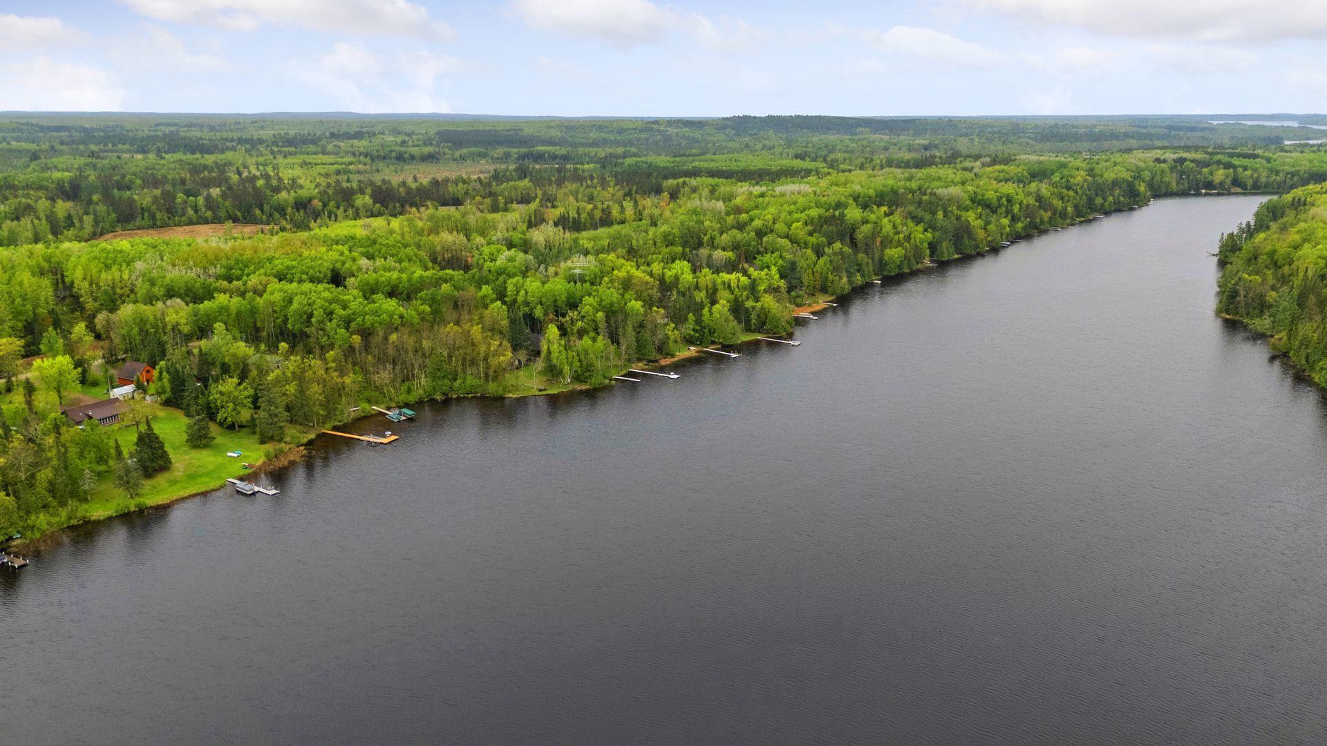 7194 Quentin Road NE