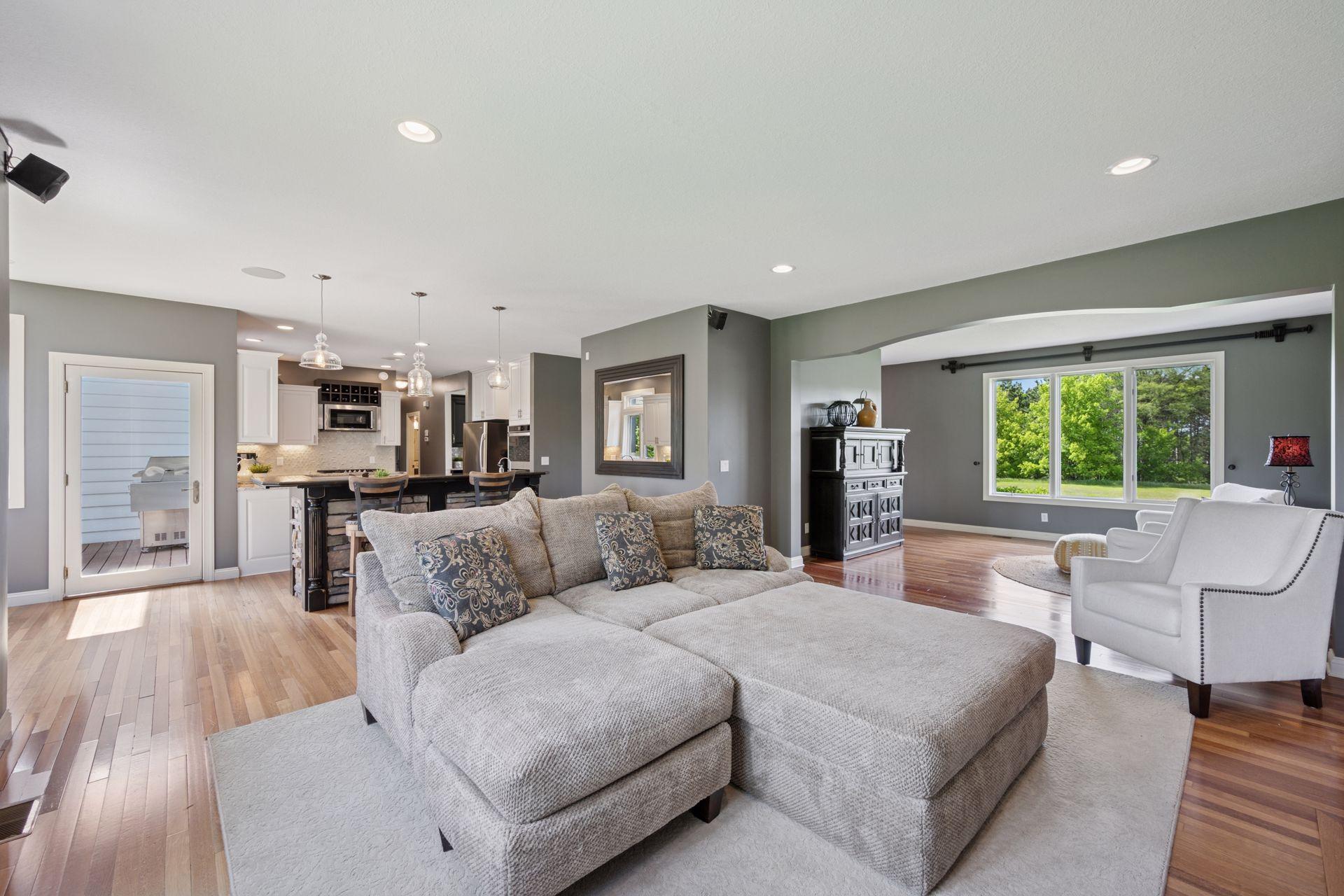 9701 James Avenue NE