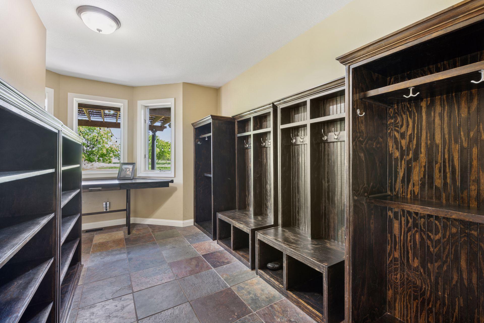 9701 James Avenue NE