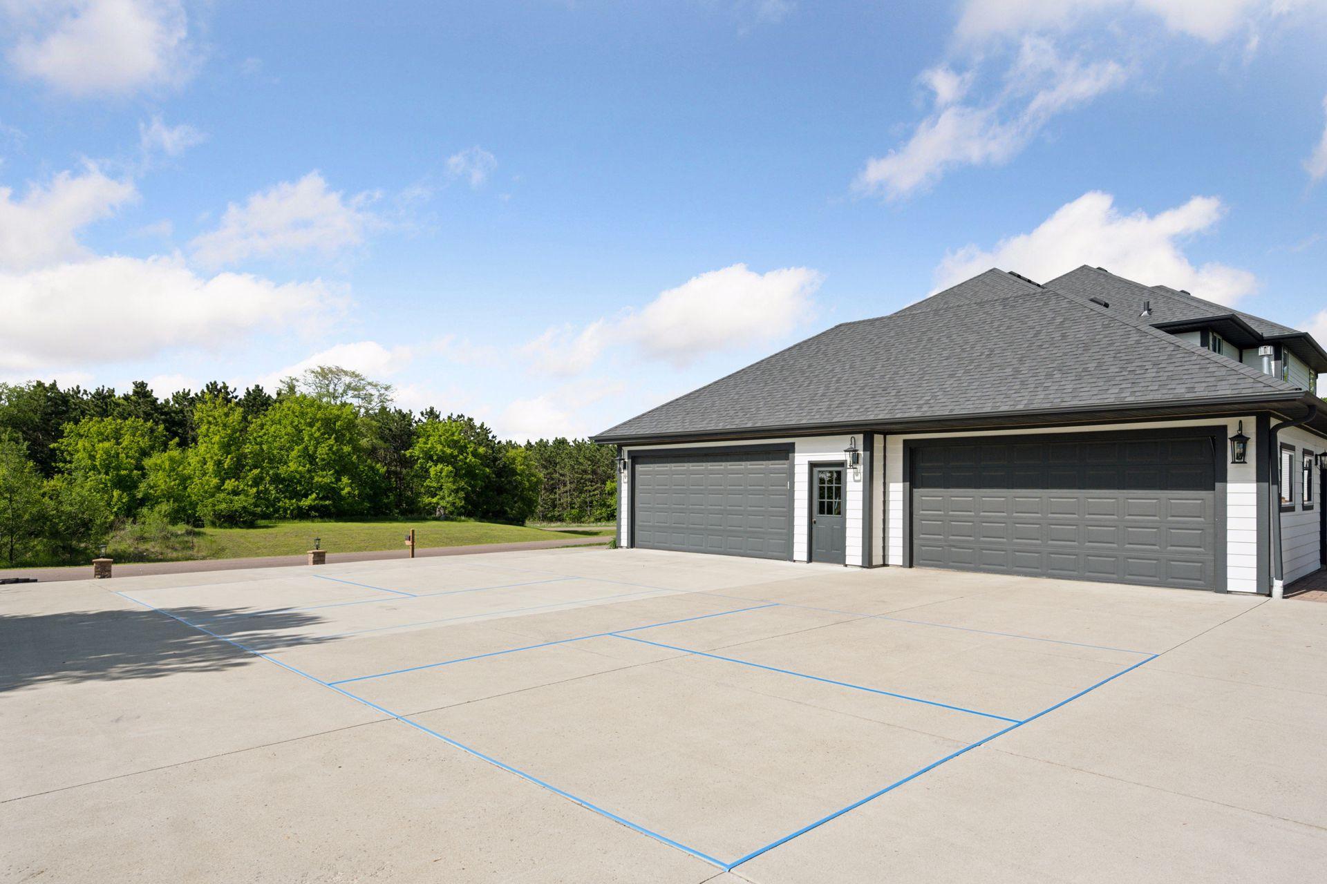 9701 James Avenue NE