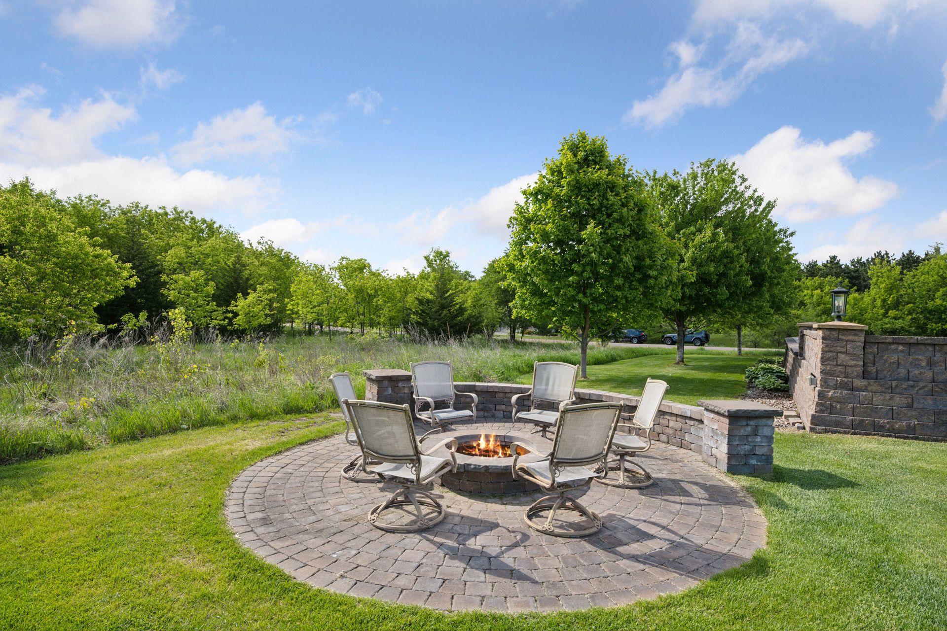 9701 James Avenue NE