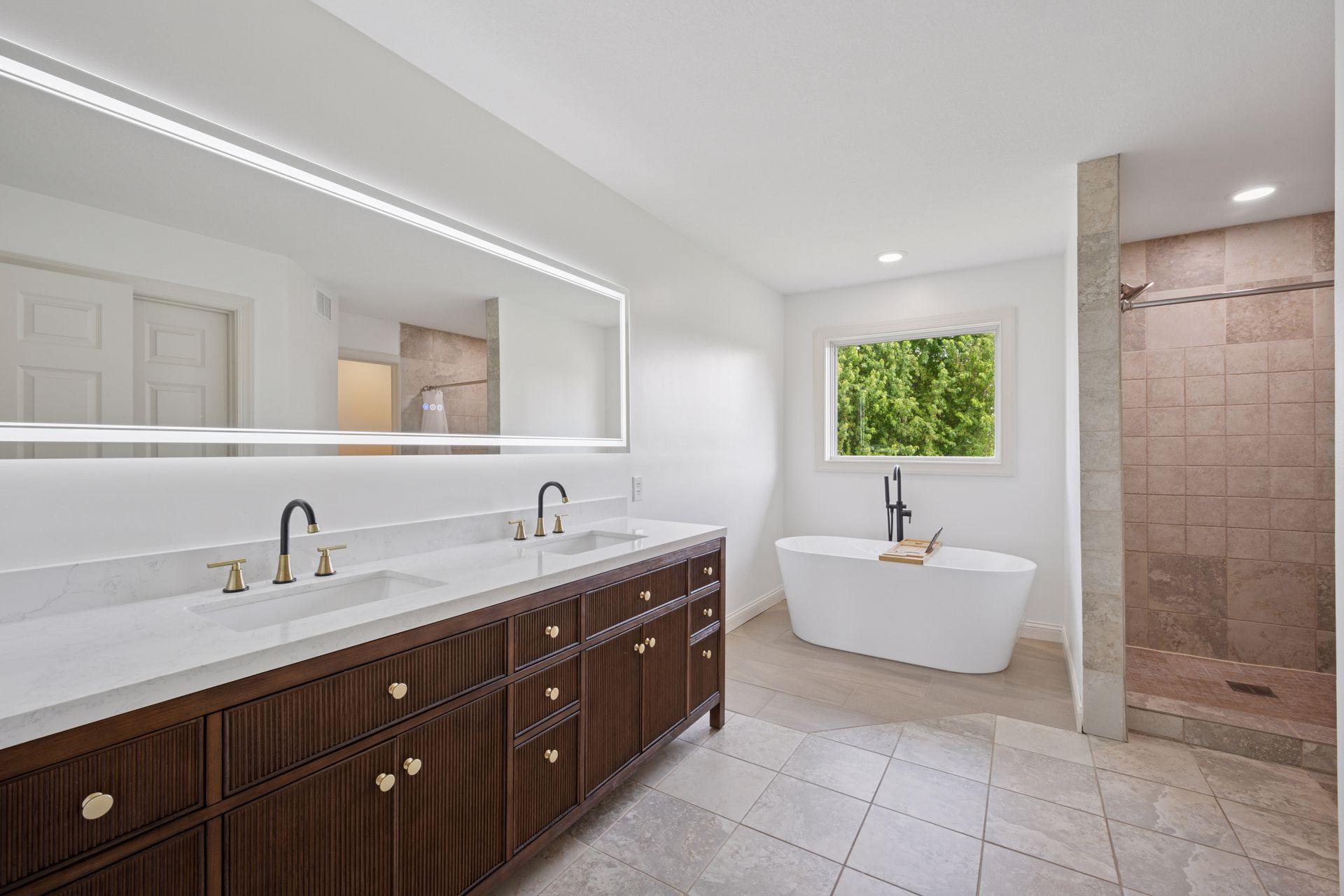 9701 James Avenue NE