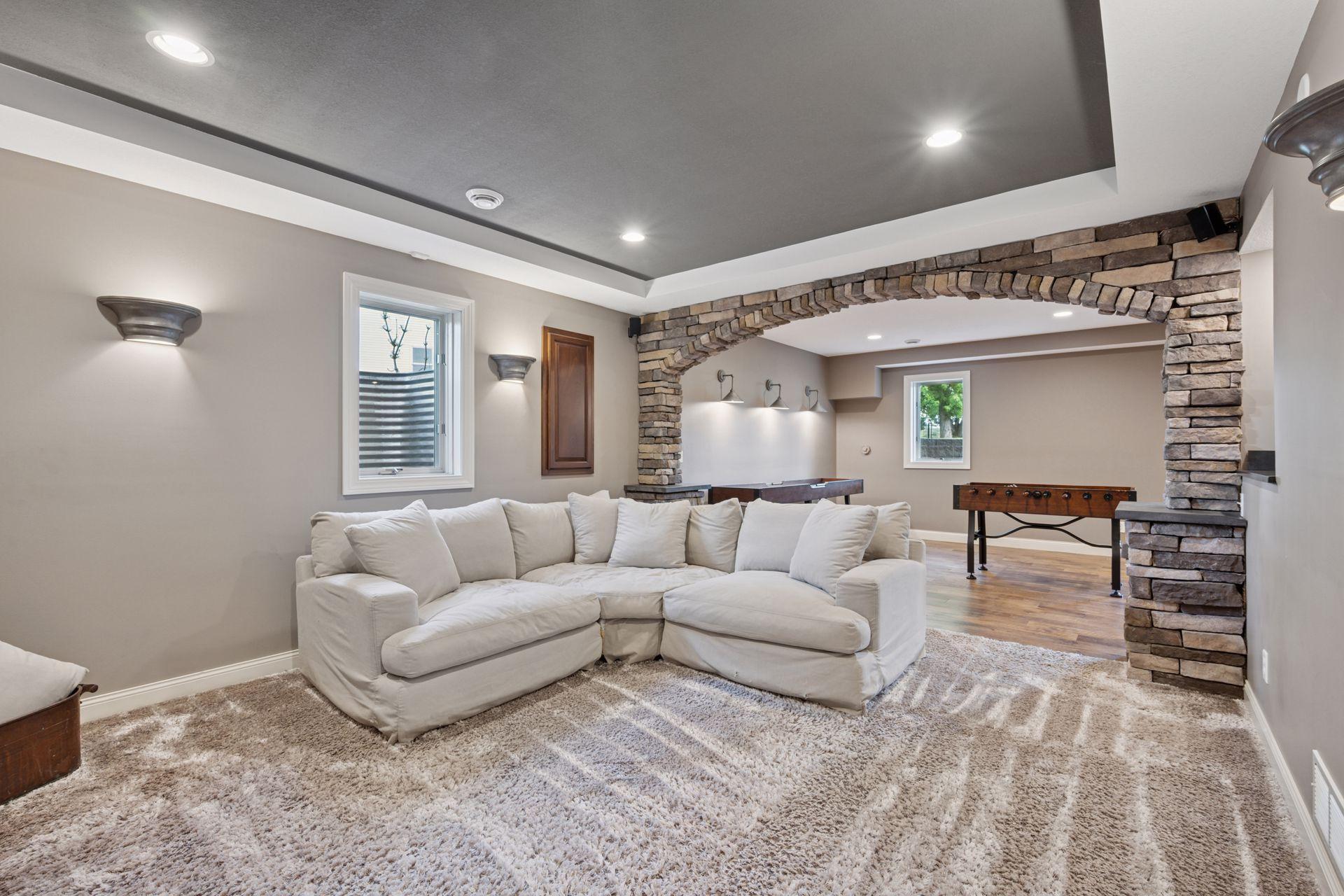 9701 James Avenue NE