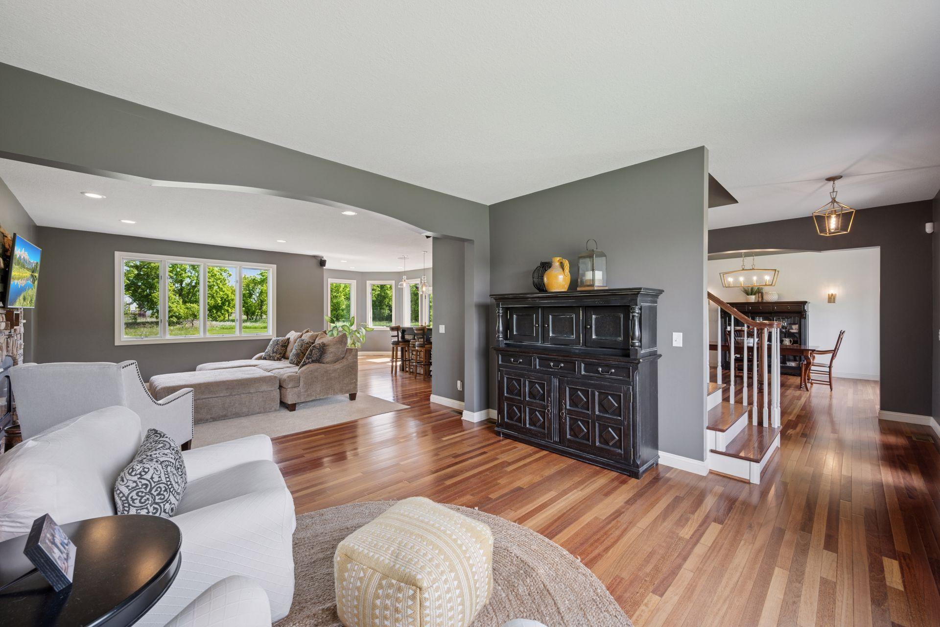 9701 James Avenue NE