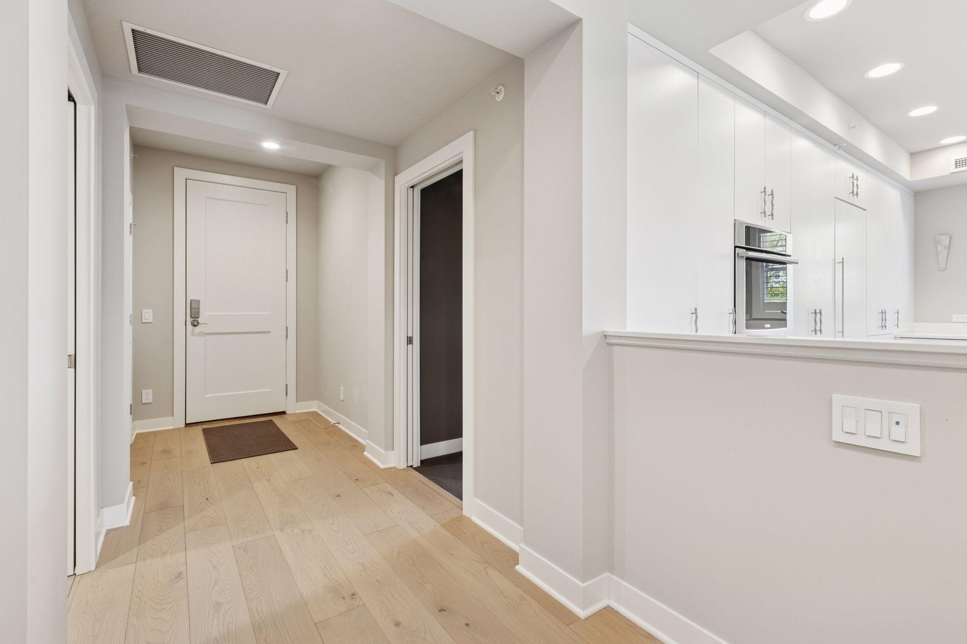 415 Indian Mound Street Unit: 302