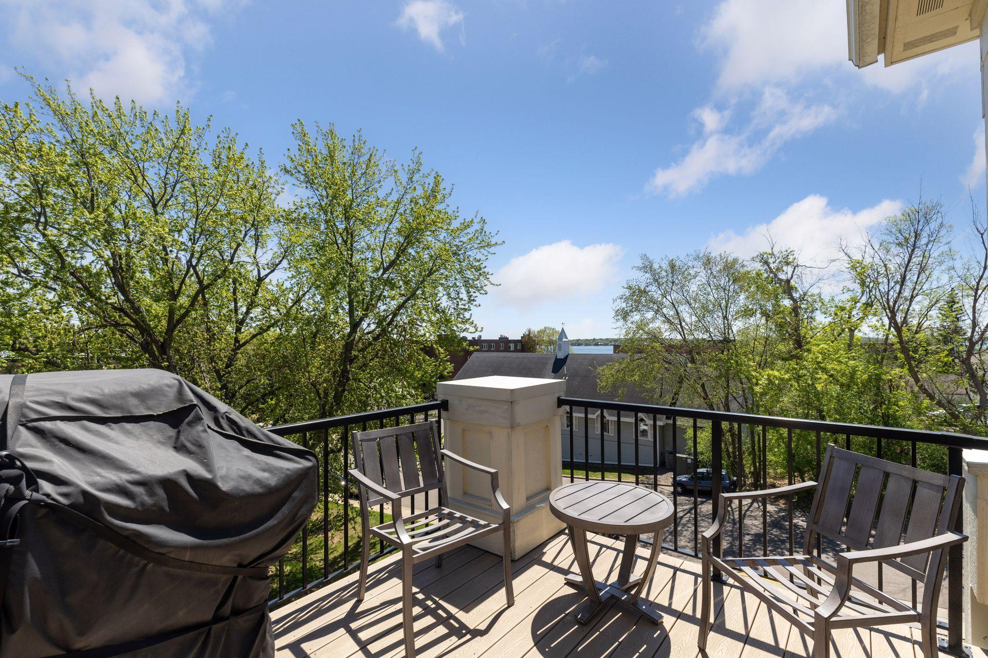 415 Indian Mound Street Unit: 302