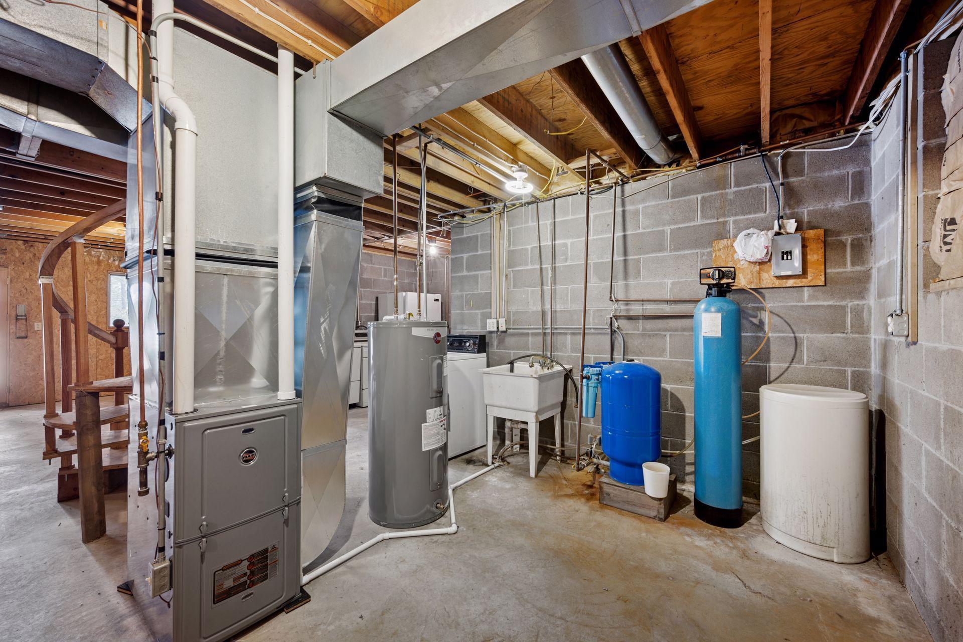 6767 Cranberry Lane NE