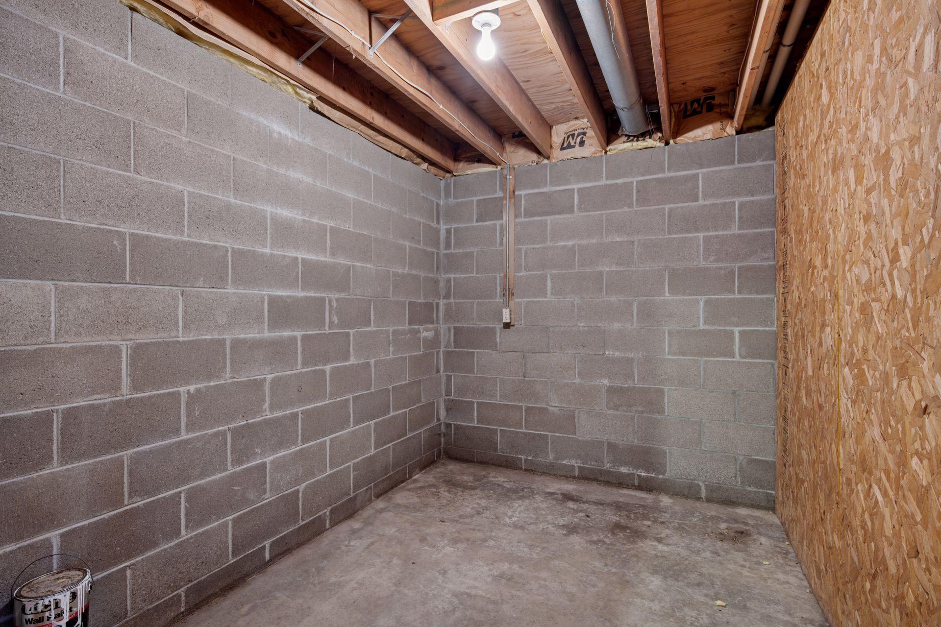 6767 Cranberry Lane NE