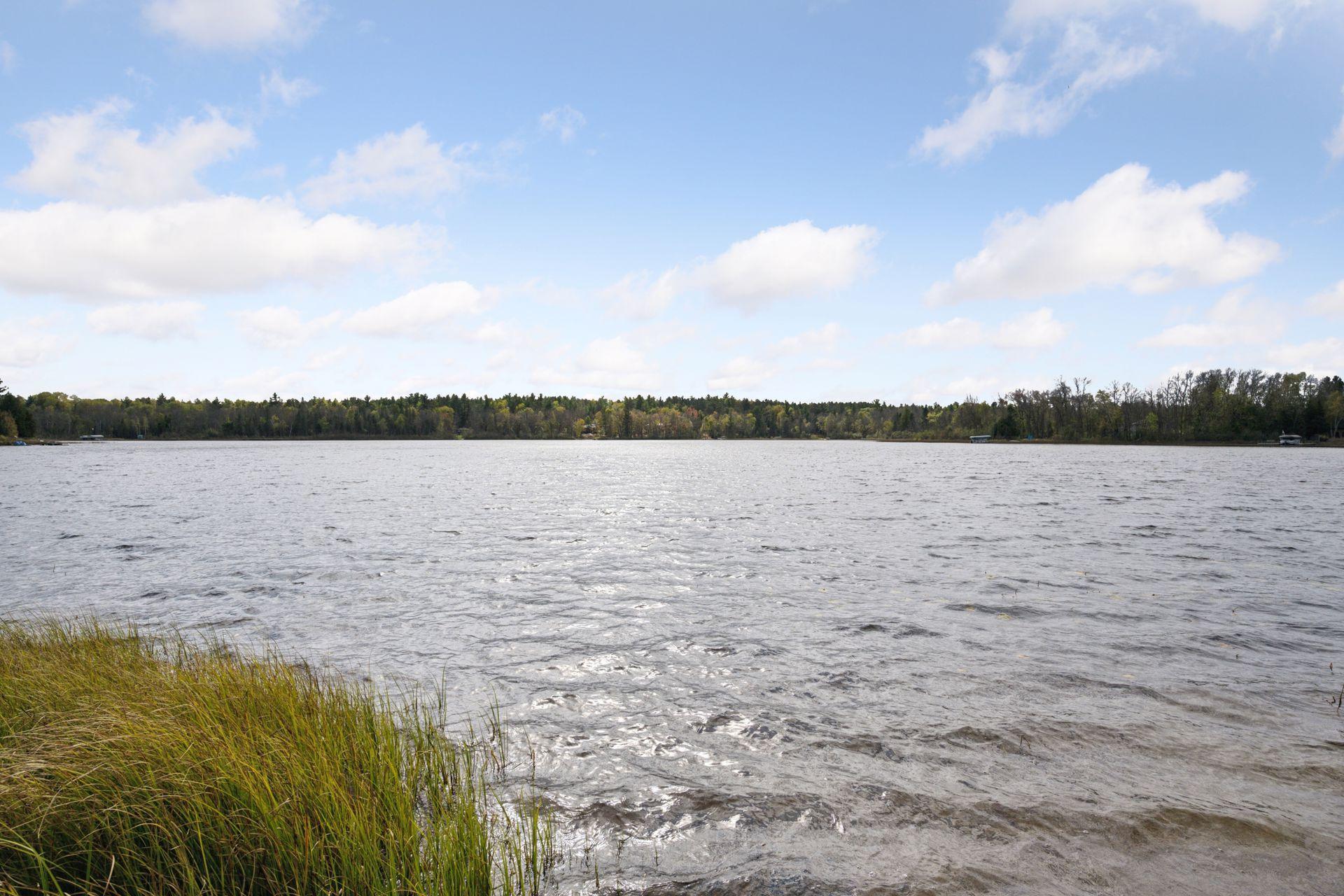 6767 Cranberry Lane NE