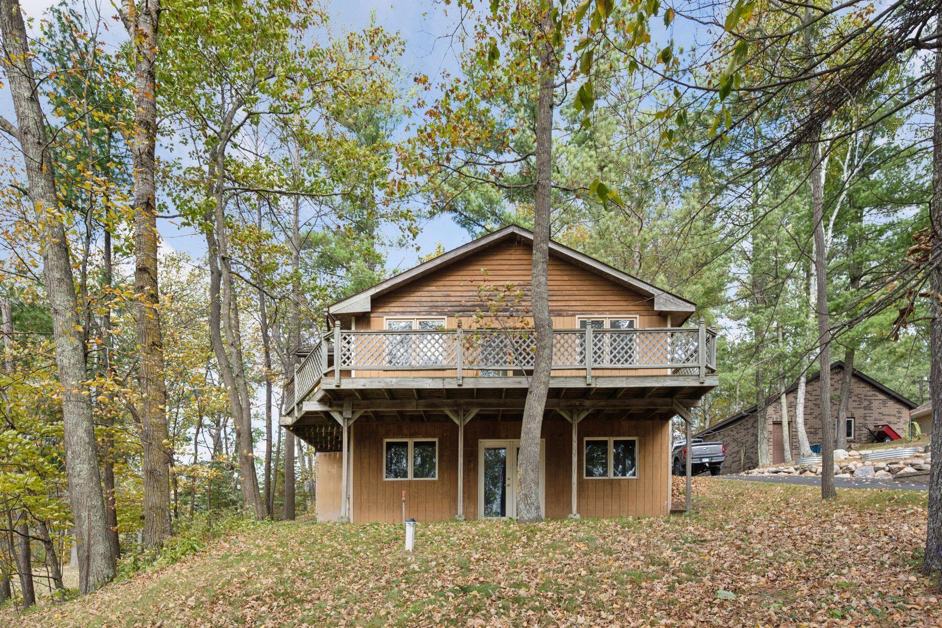 6767 Cranberry Lane NE