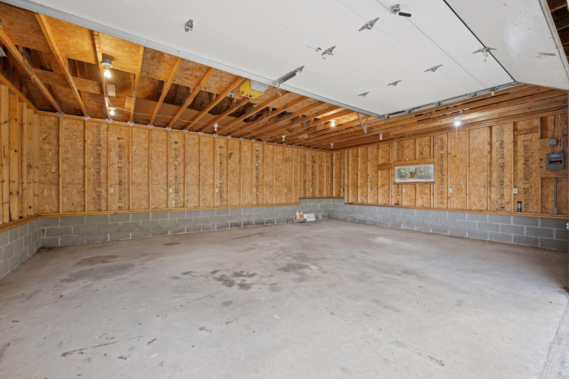 6767 Cranberry Lane NE