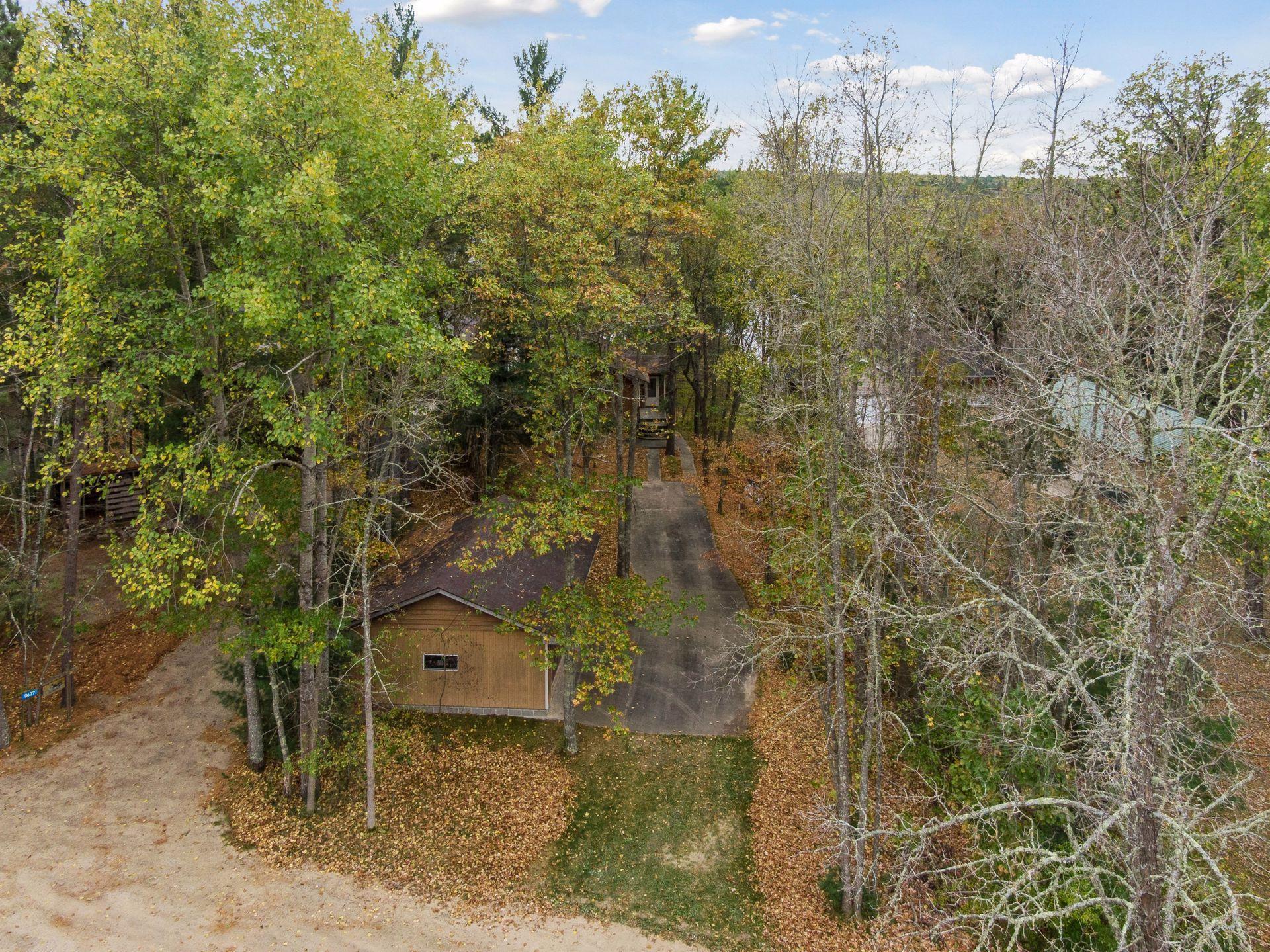 6767 Cranberry Lane NE