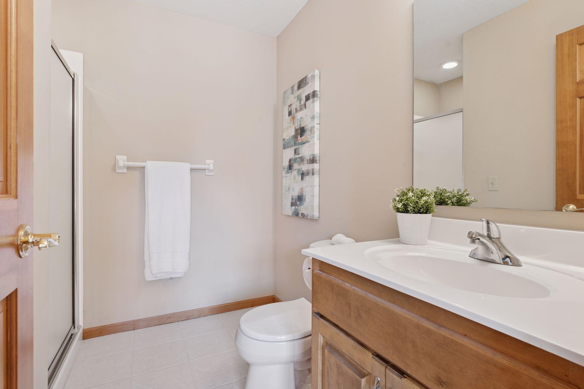 4620 Medina Lake Drive