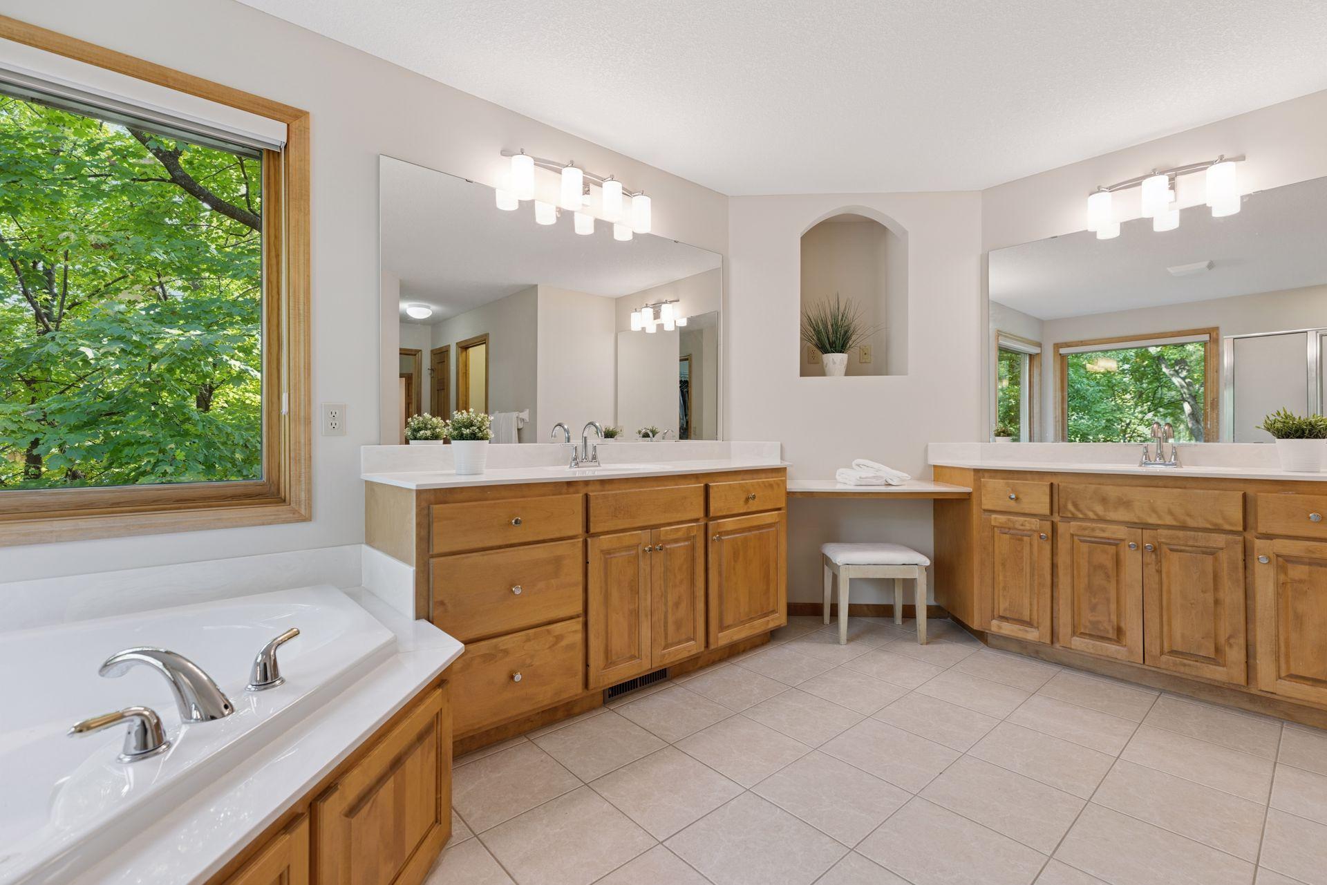 4620 Medina Lake Drive