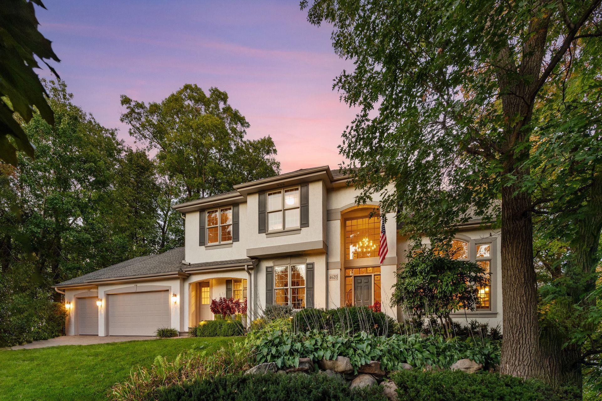 4620 Medina Lake Drive