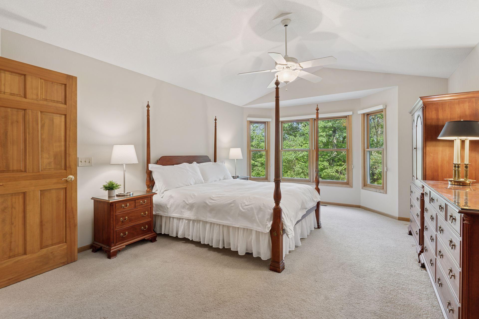 4620 Medina Lake Drive