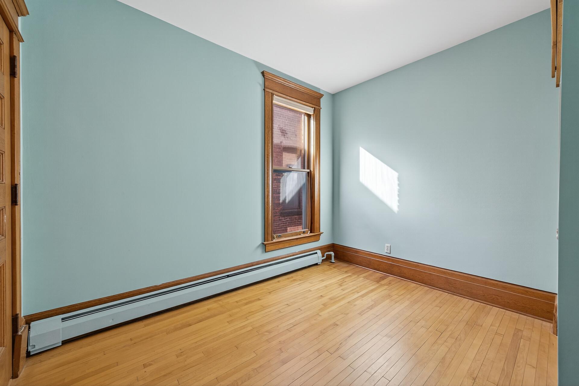 115 Western Avenue N Unit: 3M