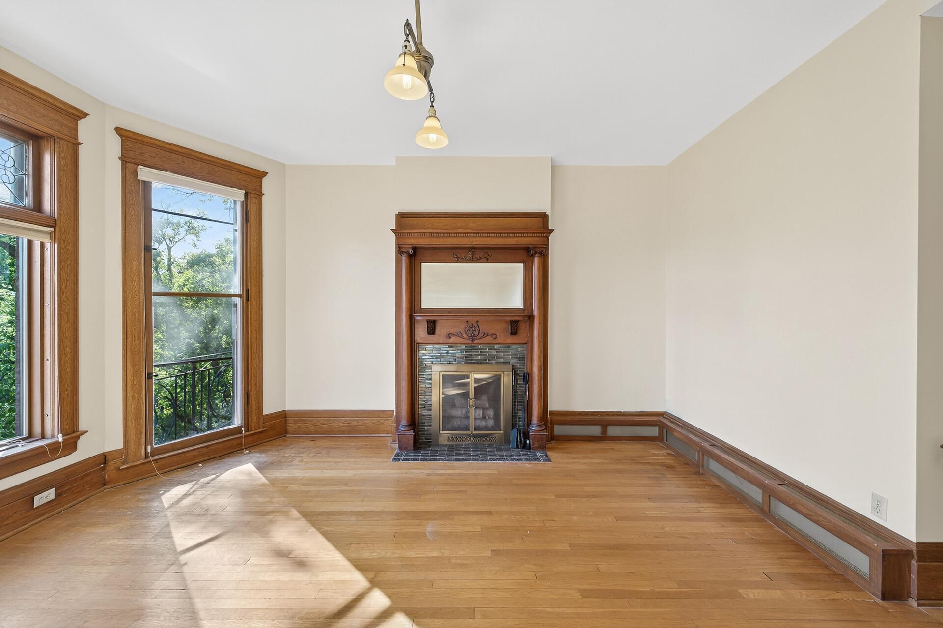 115 Western Avenue N Unit: 3M