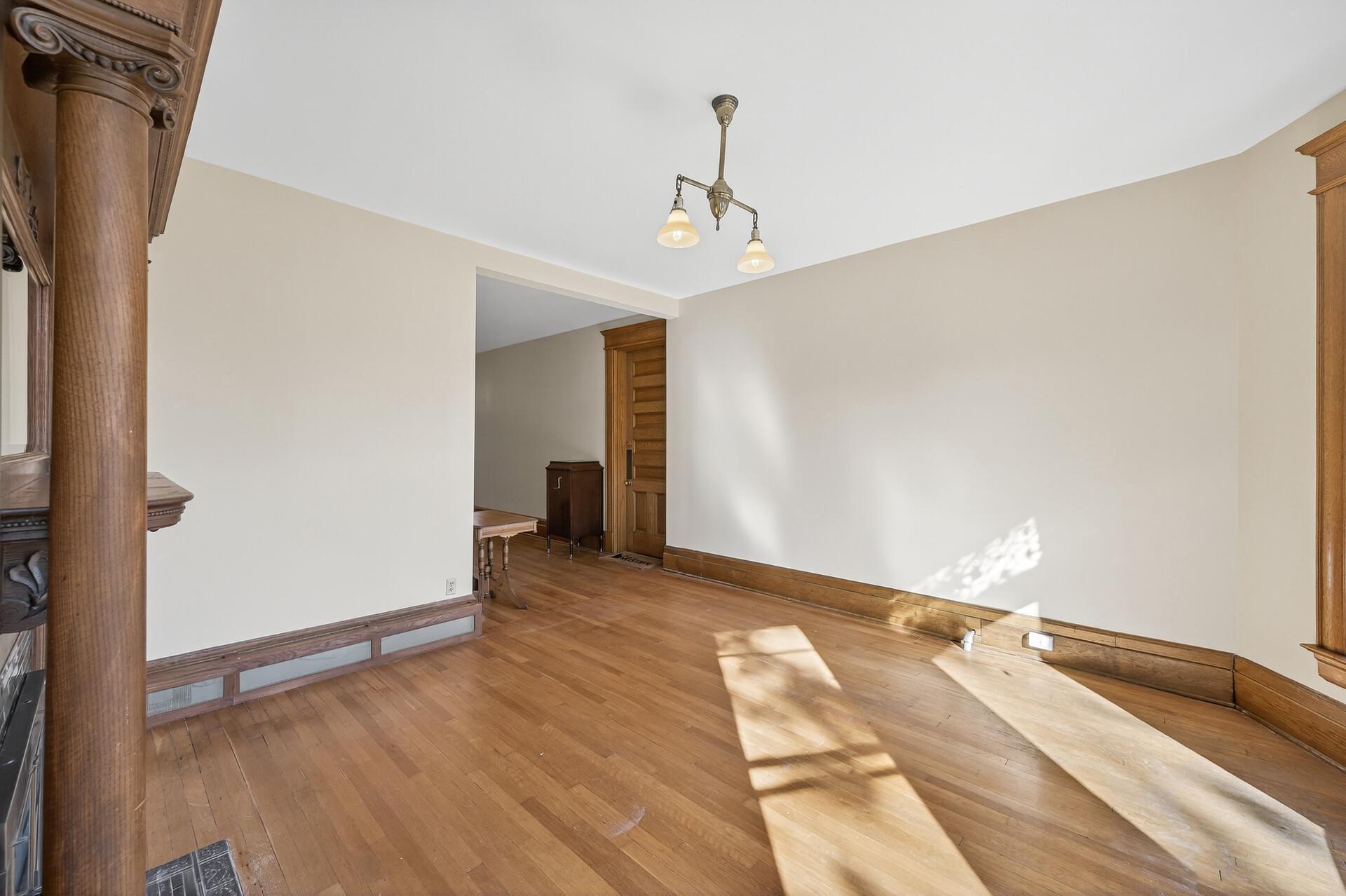 115 Western Avenue N Unit: 3M