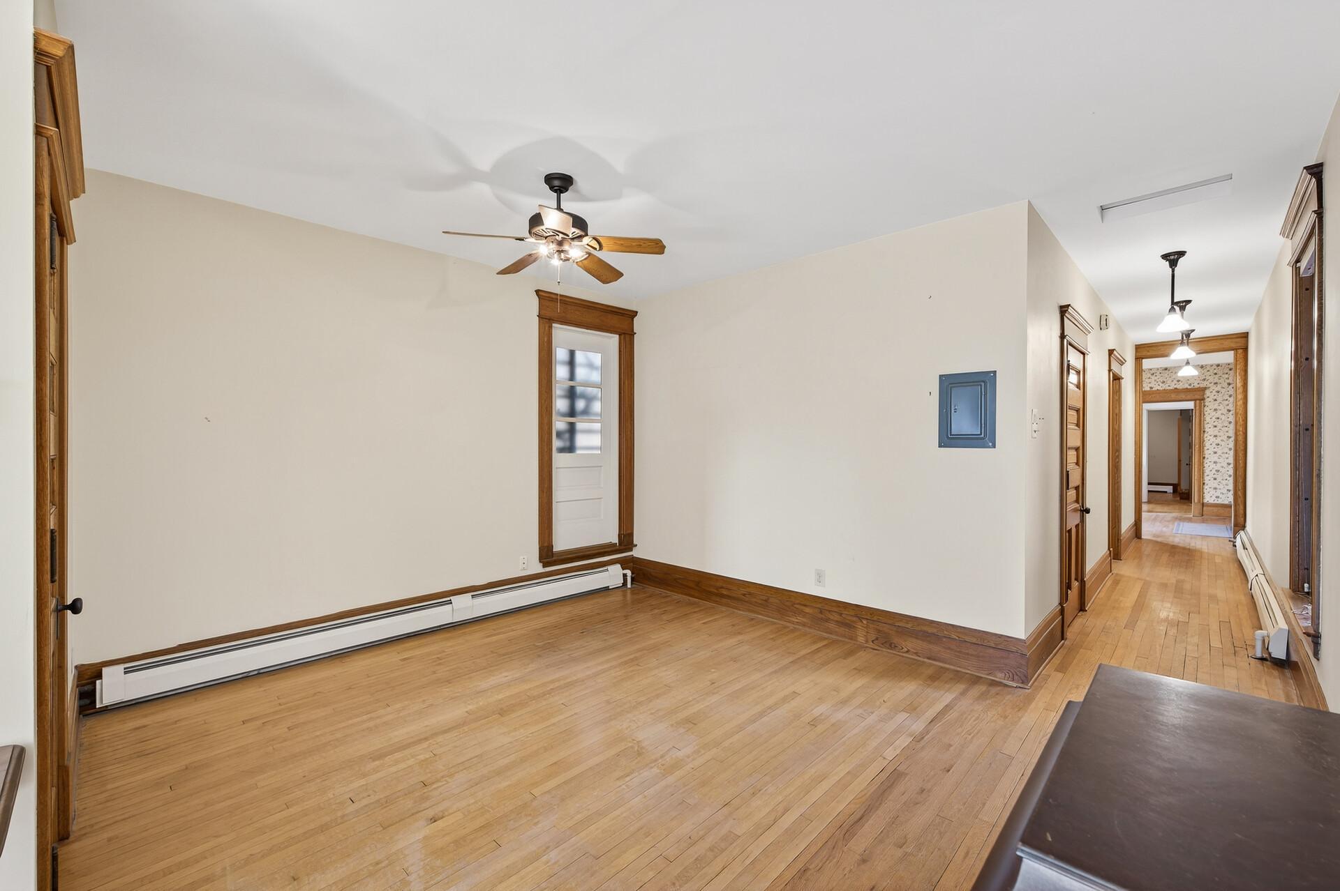 115 Western Avenue N Unit: 3M