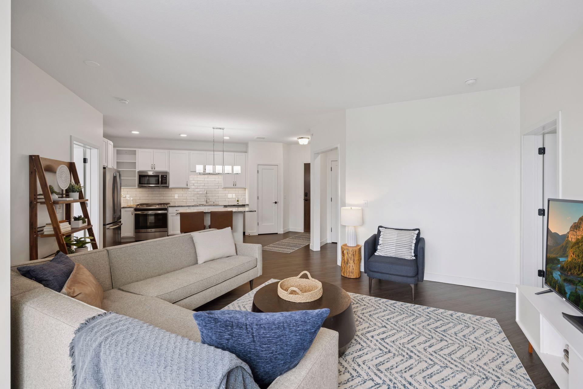 12610 Ridgedale Drive Unit: 103