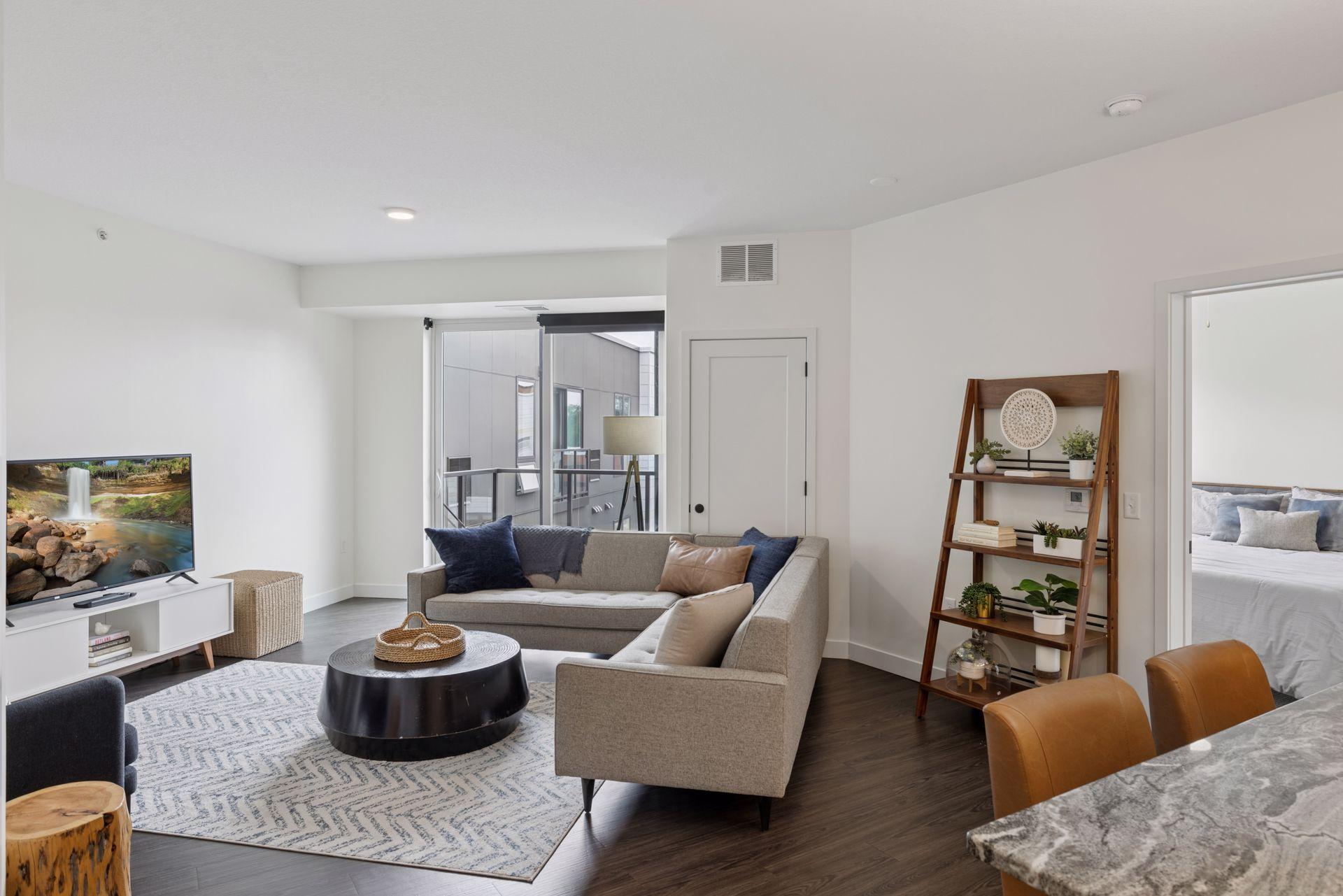 12610 Ridgedale Drive Unit: 103