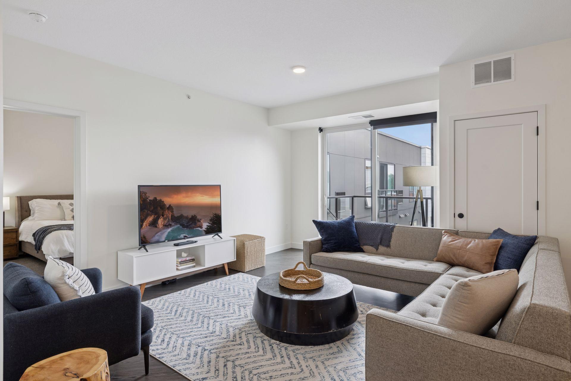 12610 Ridgedale Drive Unit: 103