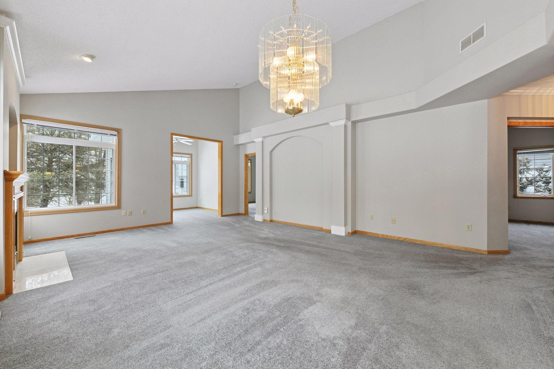 4125 Lawndale Lane N