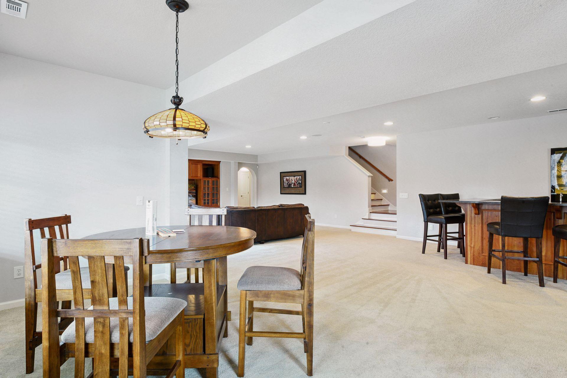 4629 Bluebell Trail N