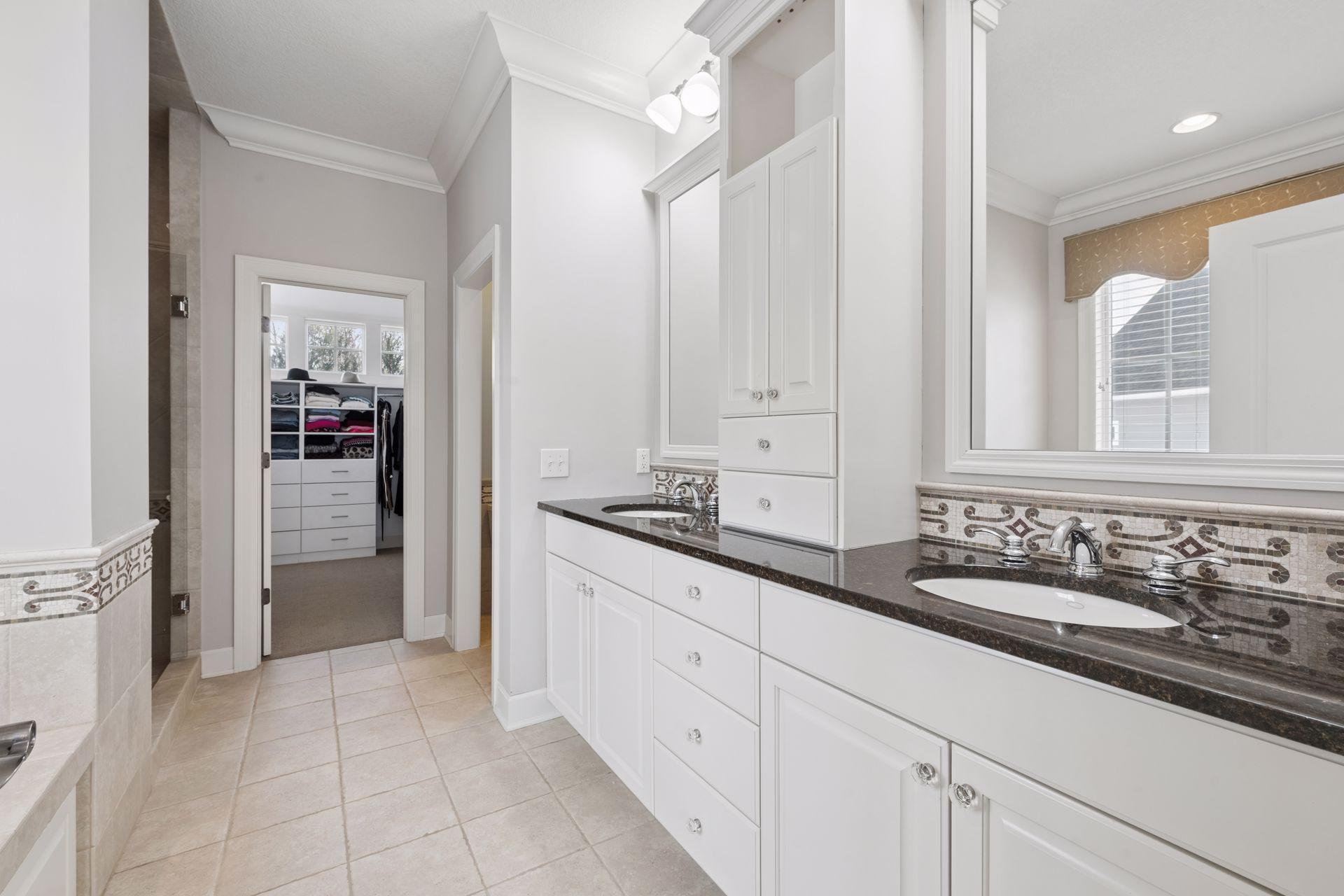 4629 Bluebell Trail N