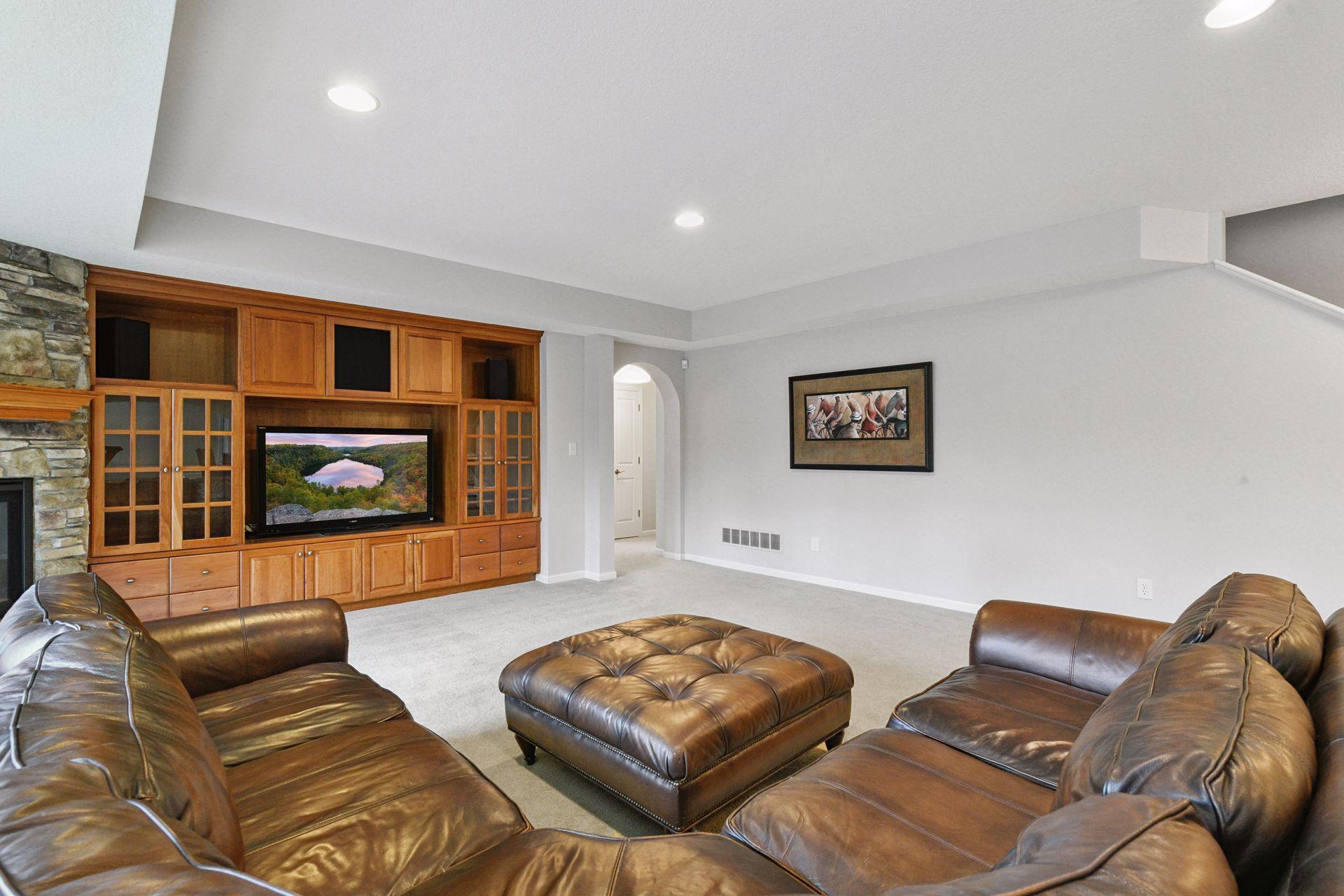 4629 Bluebell Trail N