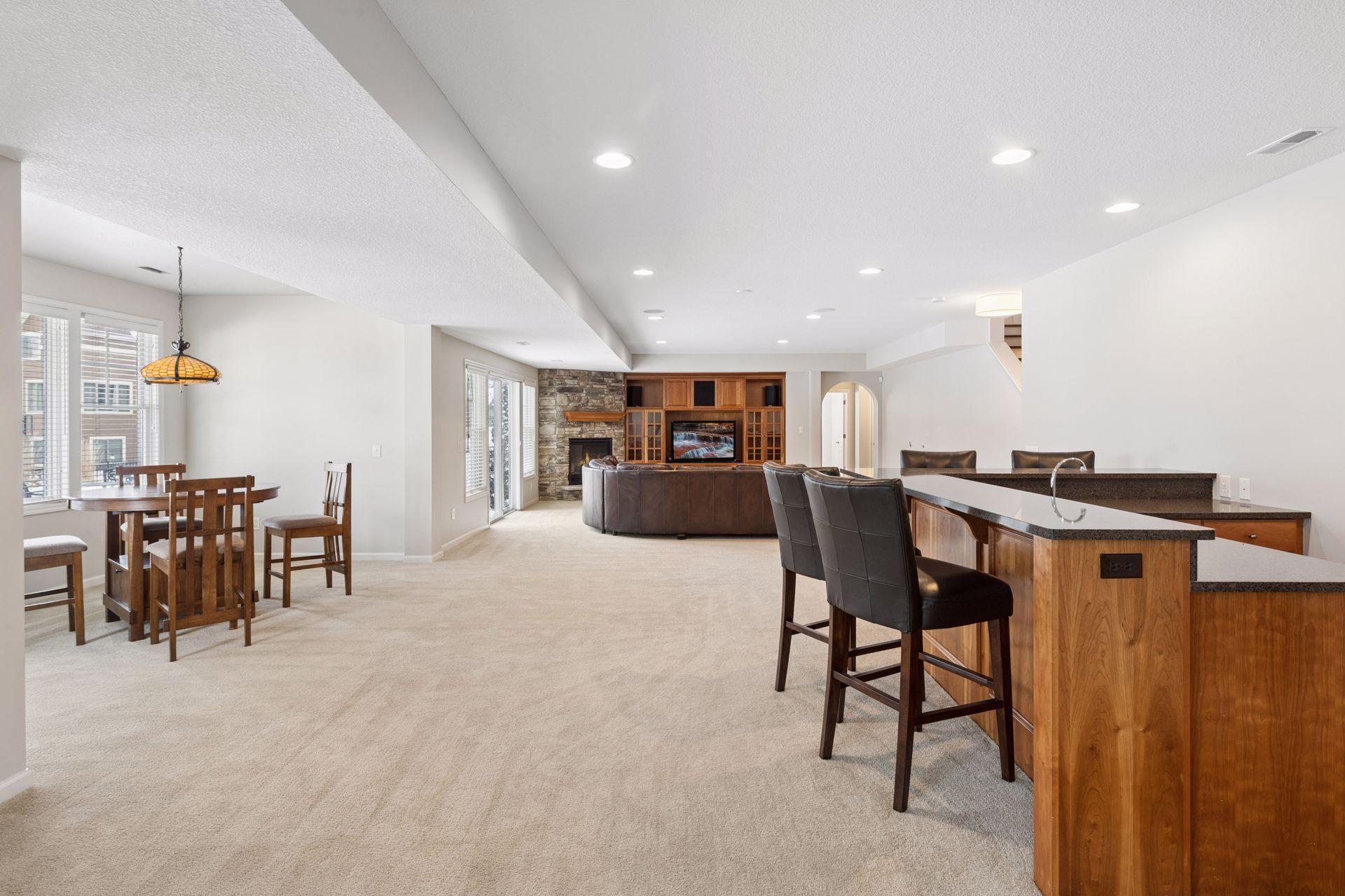 4629 Bluebell Trail N