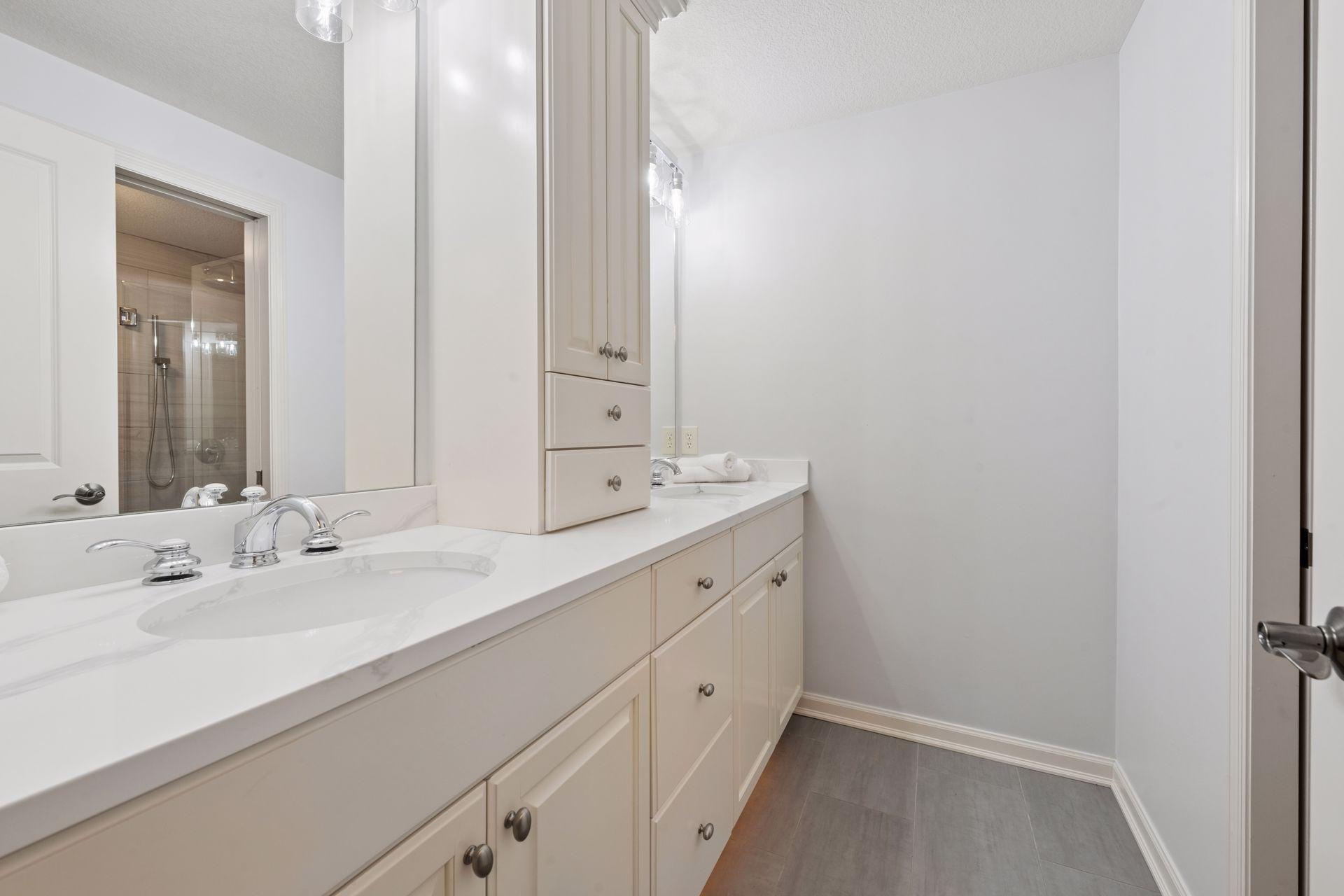 4629 Bluebell Trail N