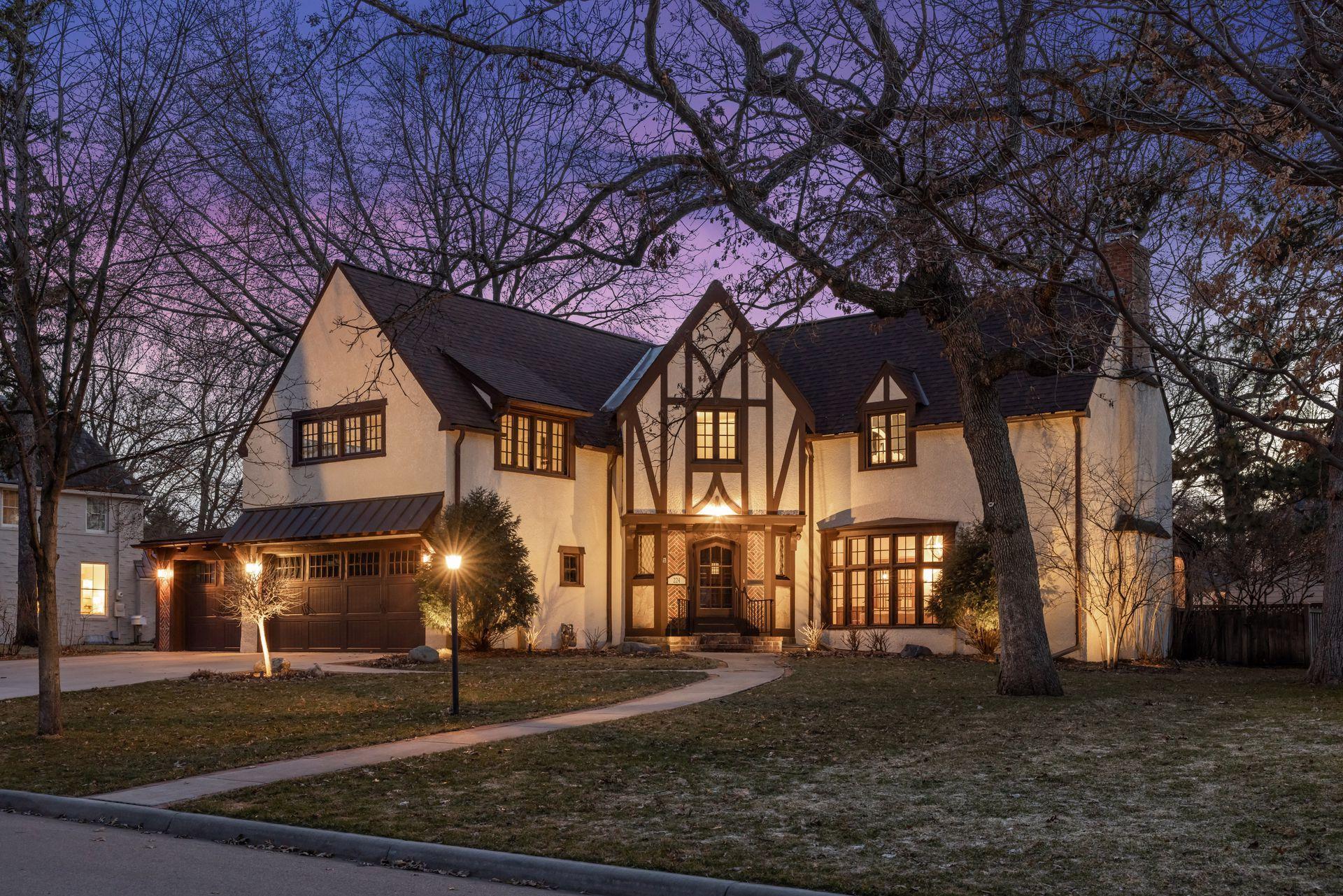 224 Oakwood Road
