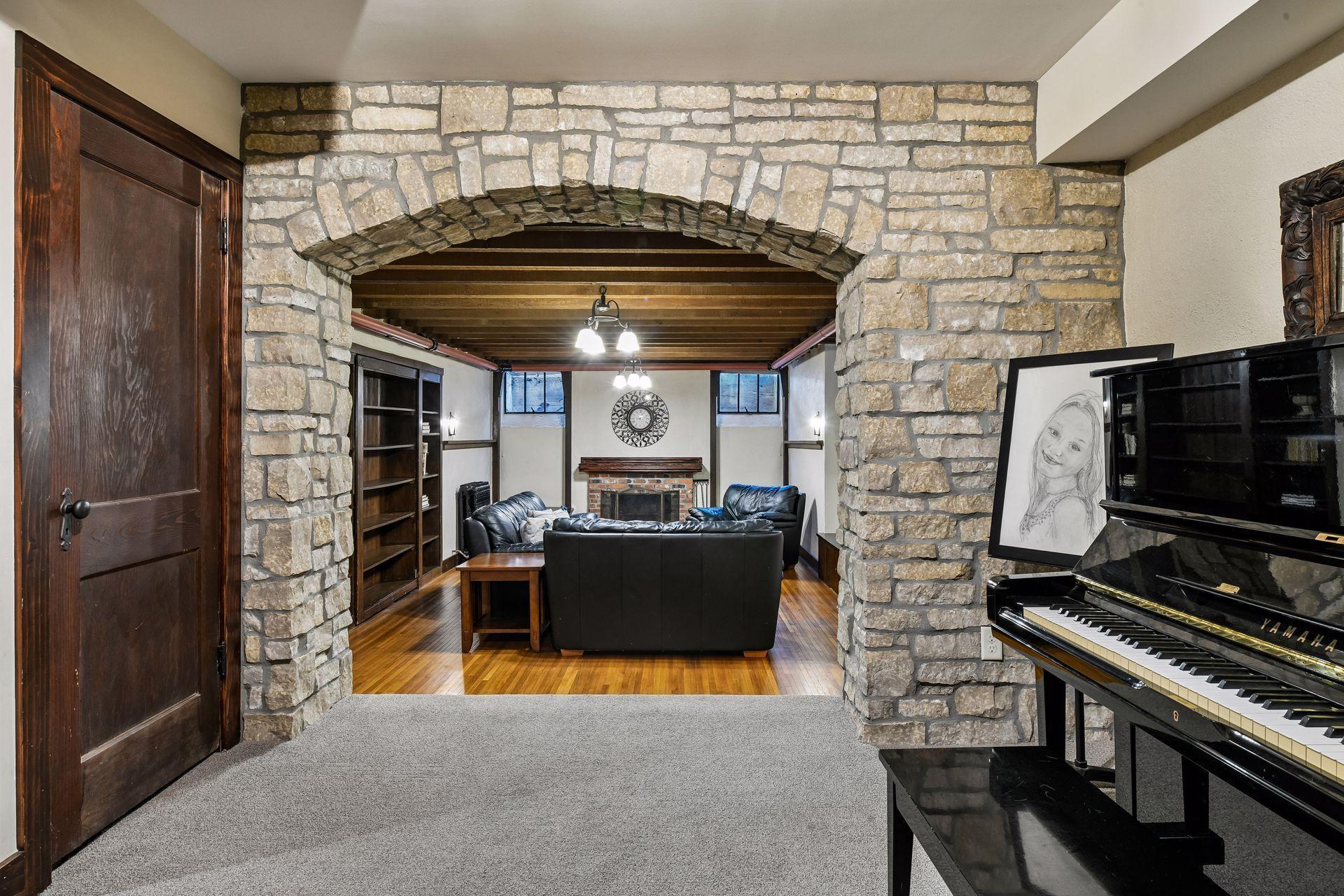 224 Oakwood Road