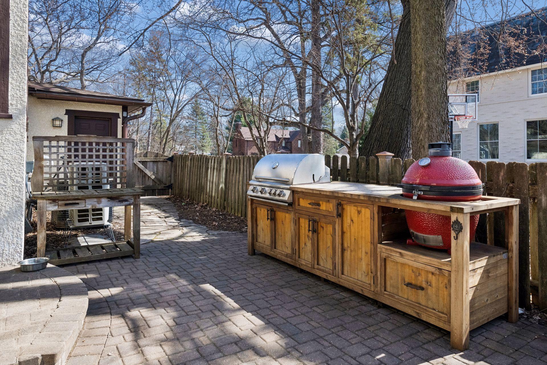 224 Oakwood Road