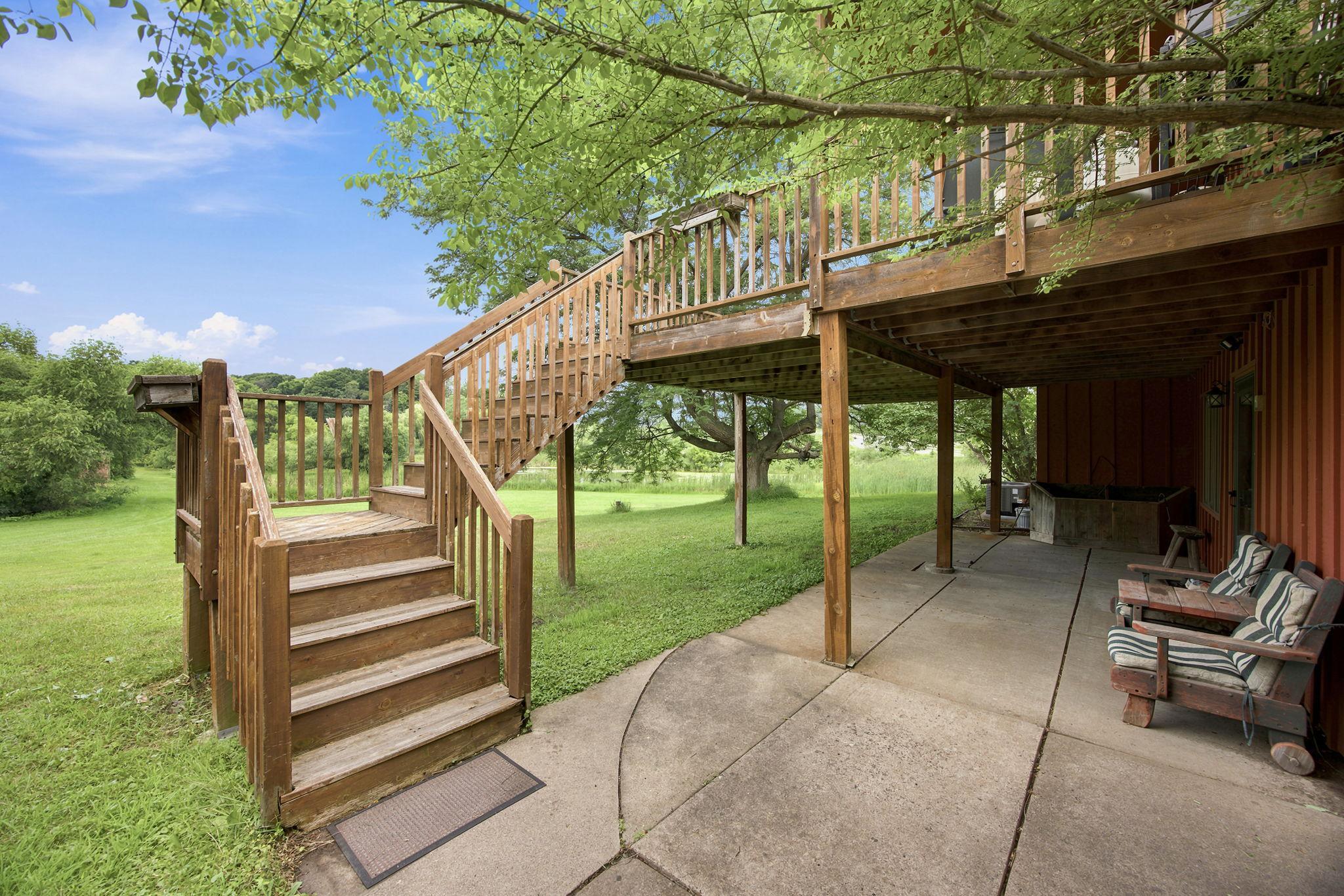 6225 Vicksburg Lane N