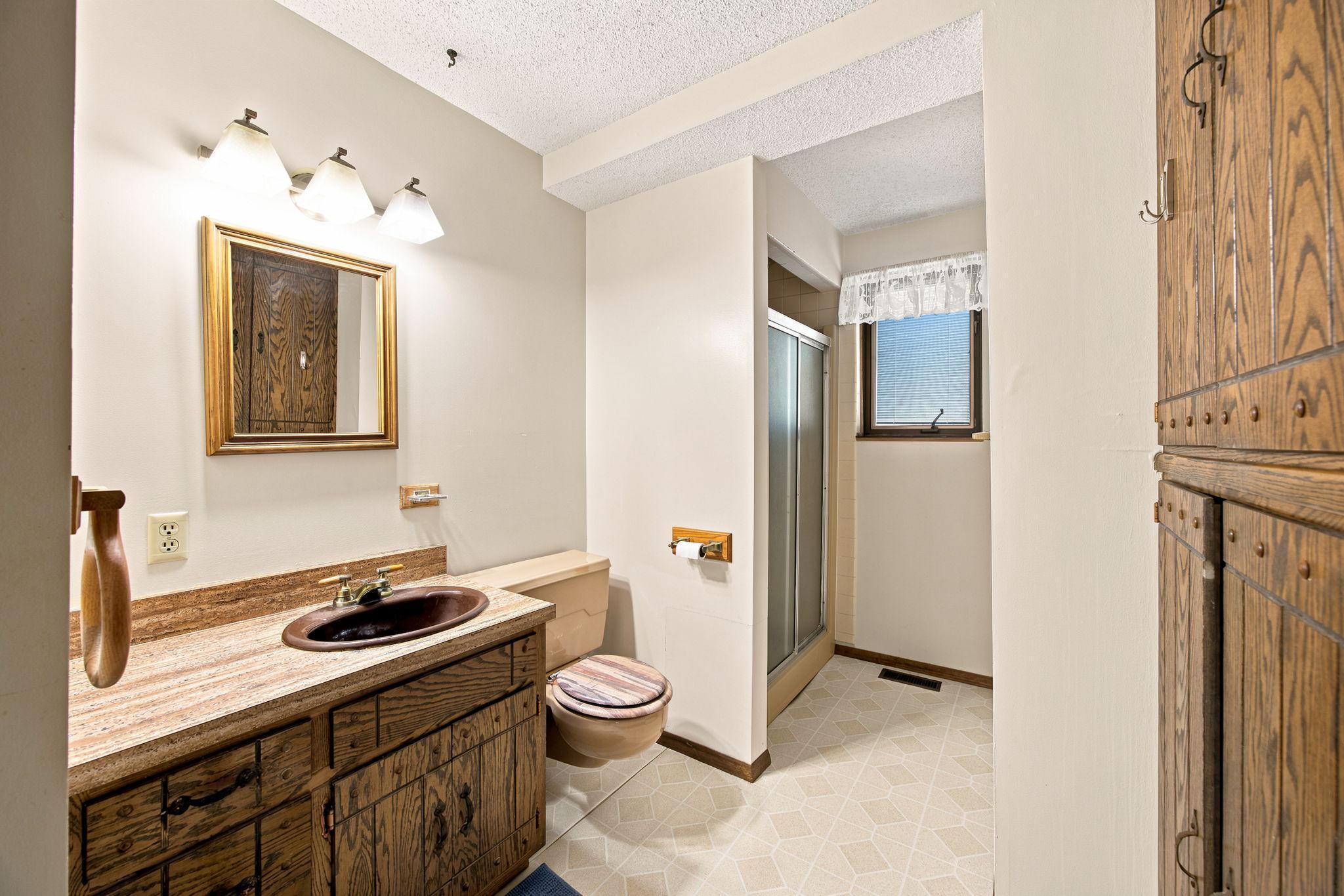 6225 Vicksburg Lane N