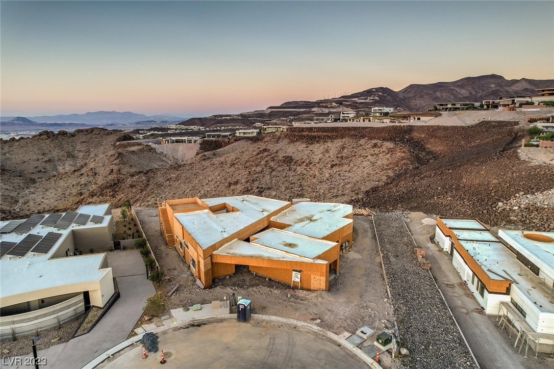 717 Dragon Peak Drive