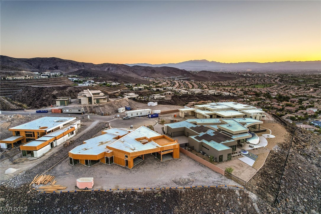 717 Dragon Peak Drive