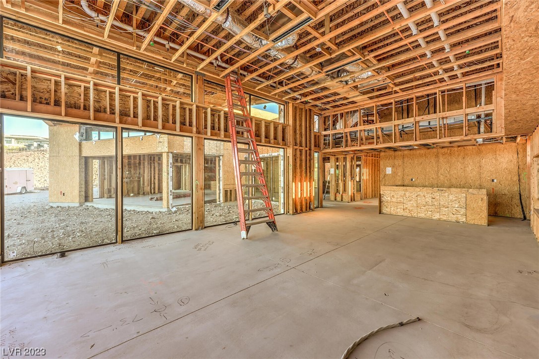 717 Dragon Peak Drive