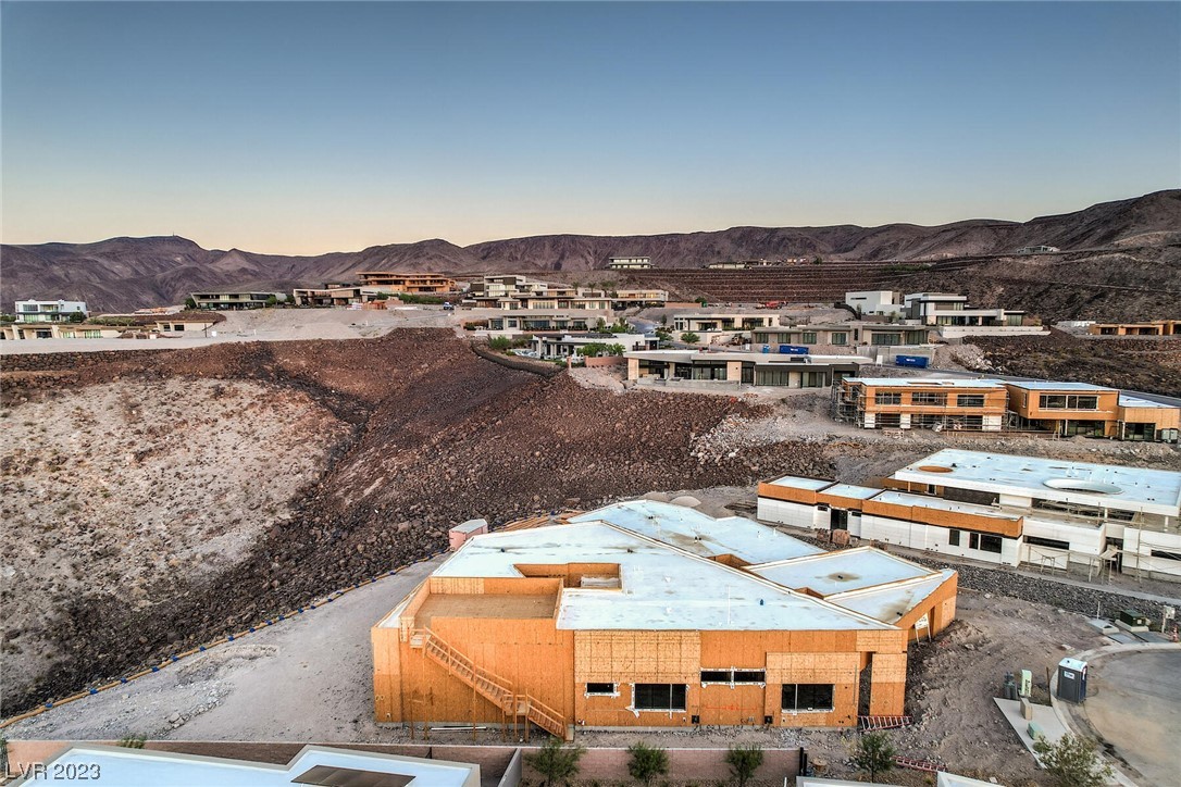 717 Dragon Peak Drive