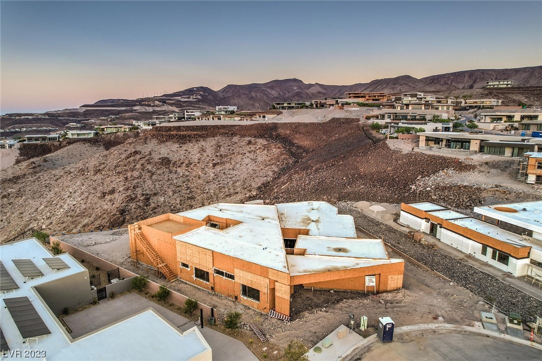 717 Dragon Peak Drive