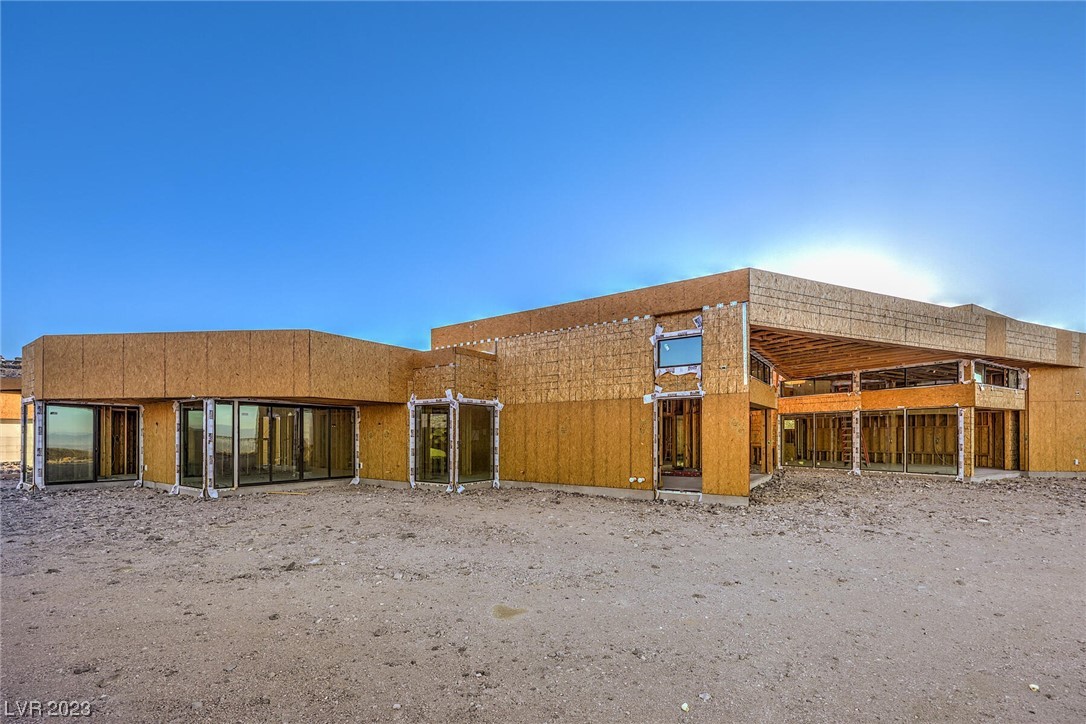 717 Dragon Peak Drive