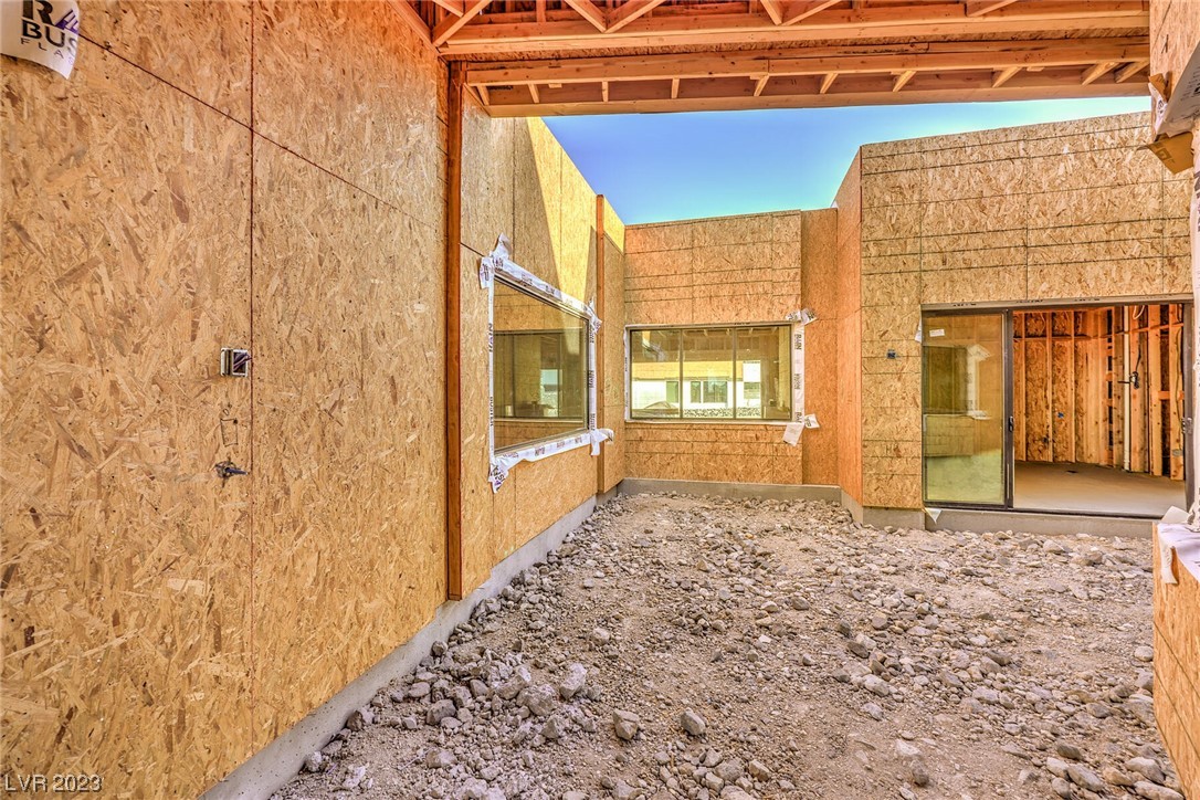 717 Dragon Peak Drive